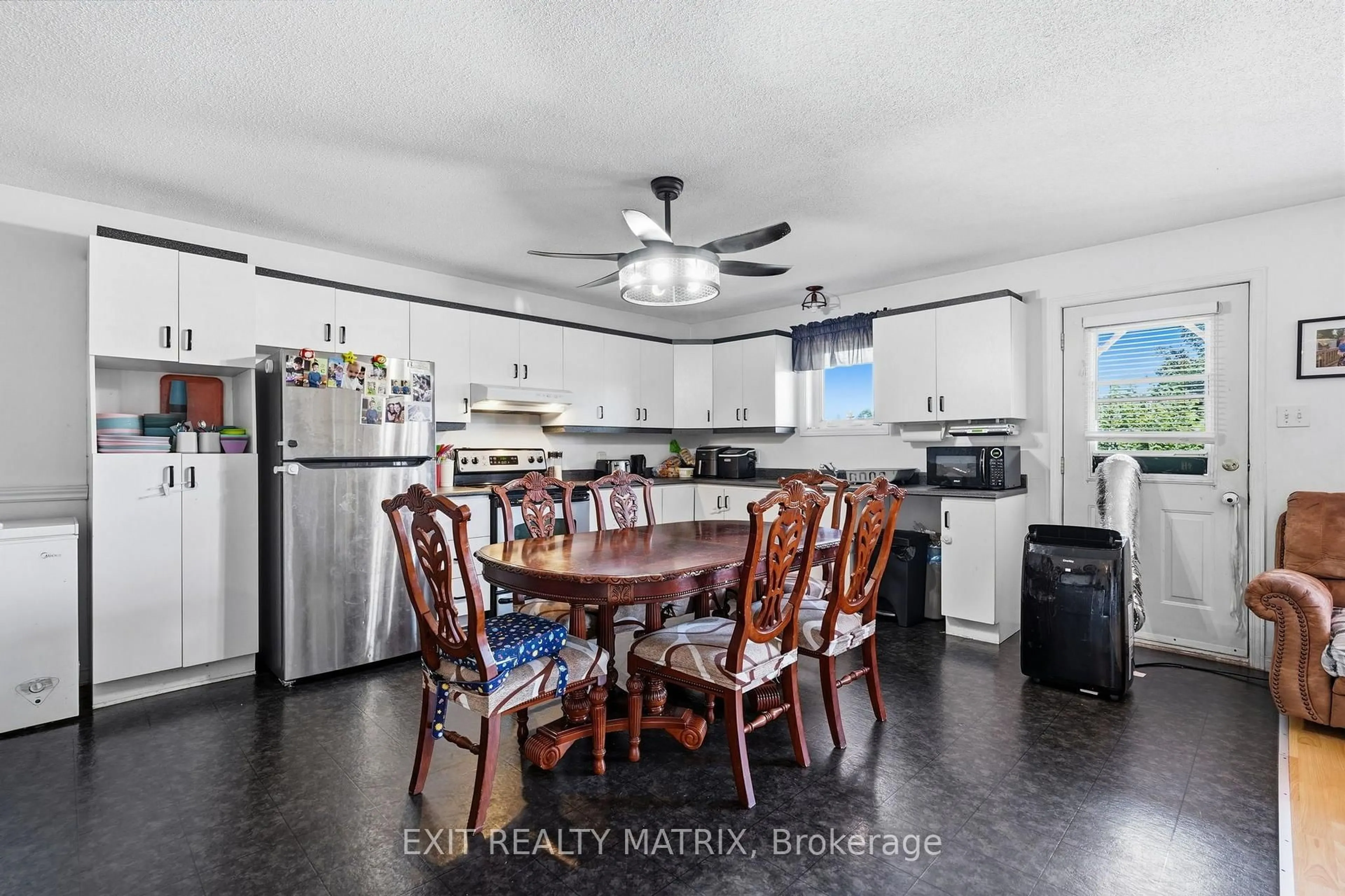 Open concept kitchen, unknown for 300 Tupper St, Hawkesbury Ontario K6A 2V2