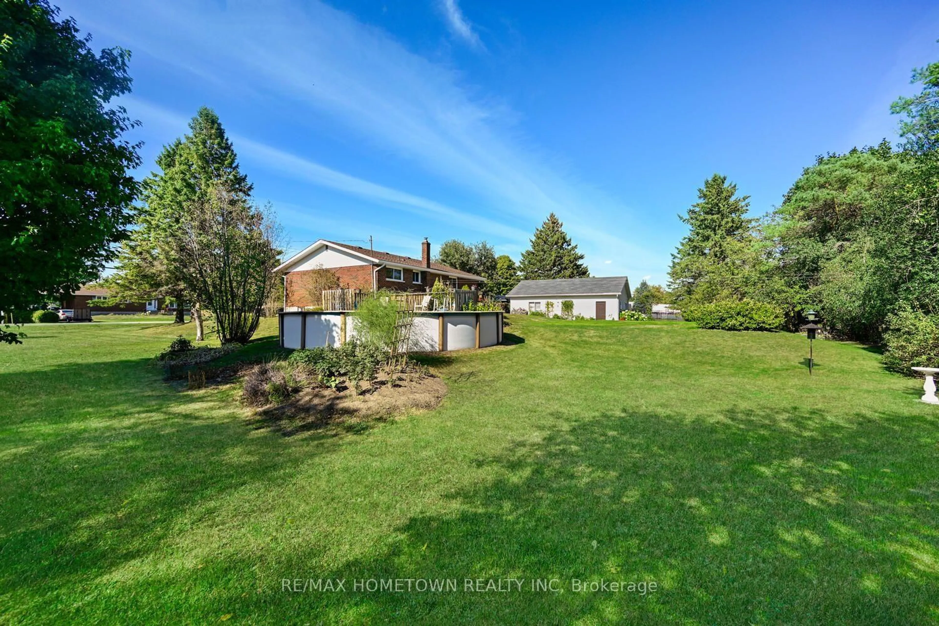 A pic from outside/outdoor area/front of a property/back of a property/a pic from drone, water/lake/river/ocean view for 4531 Kilkenny Rd, Elizabethtown-Kitley Ontario K6T 1A1