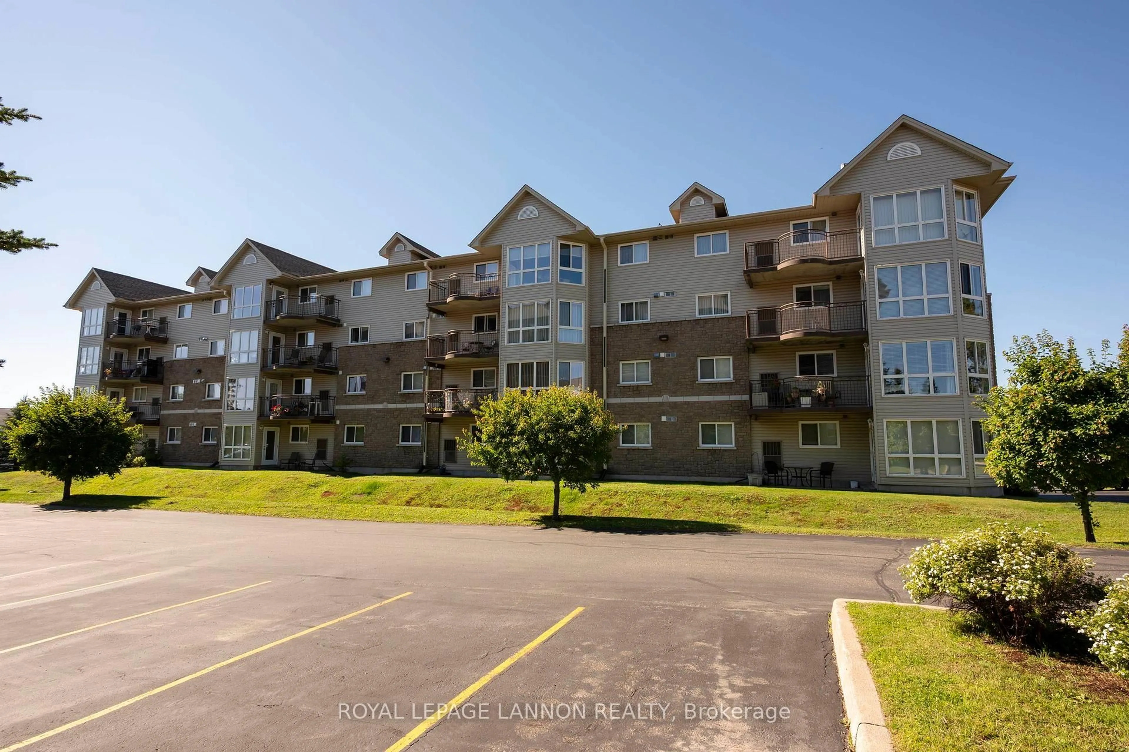 A pic from outside/outdoor area/front of a property/back of a property/a pic from drone, water/lake/river/ocean view for 101 - 620 Red River Rd, Thunder Bay Ontario P7E 6S1