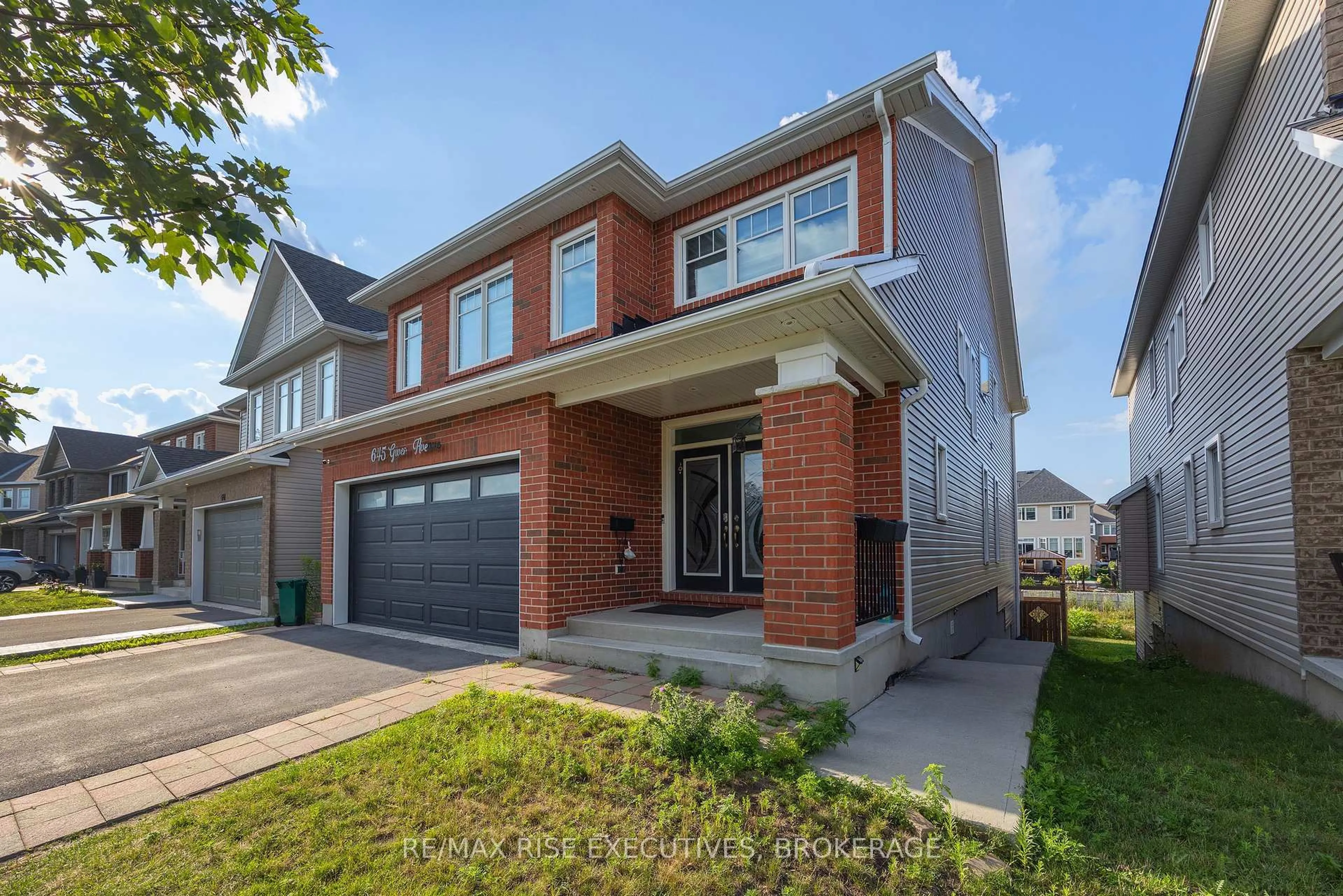 Home with brick exterior material, street for 645 Gwen Ave, Kingston Ontario K7P 0M2