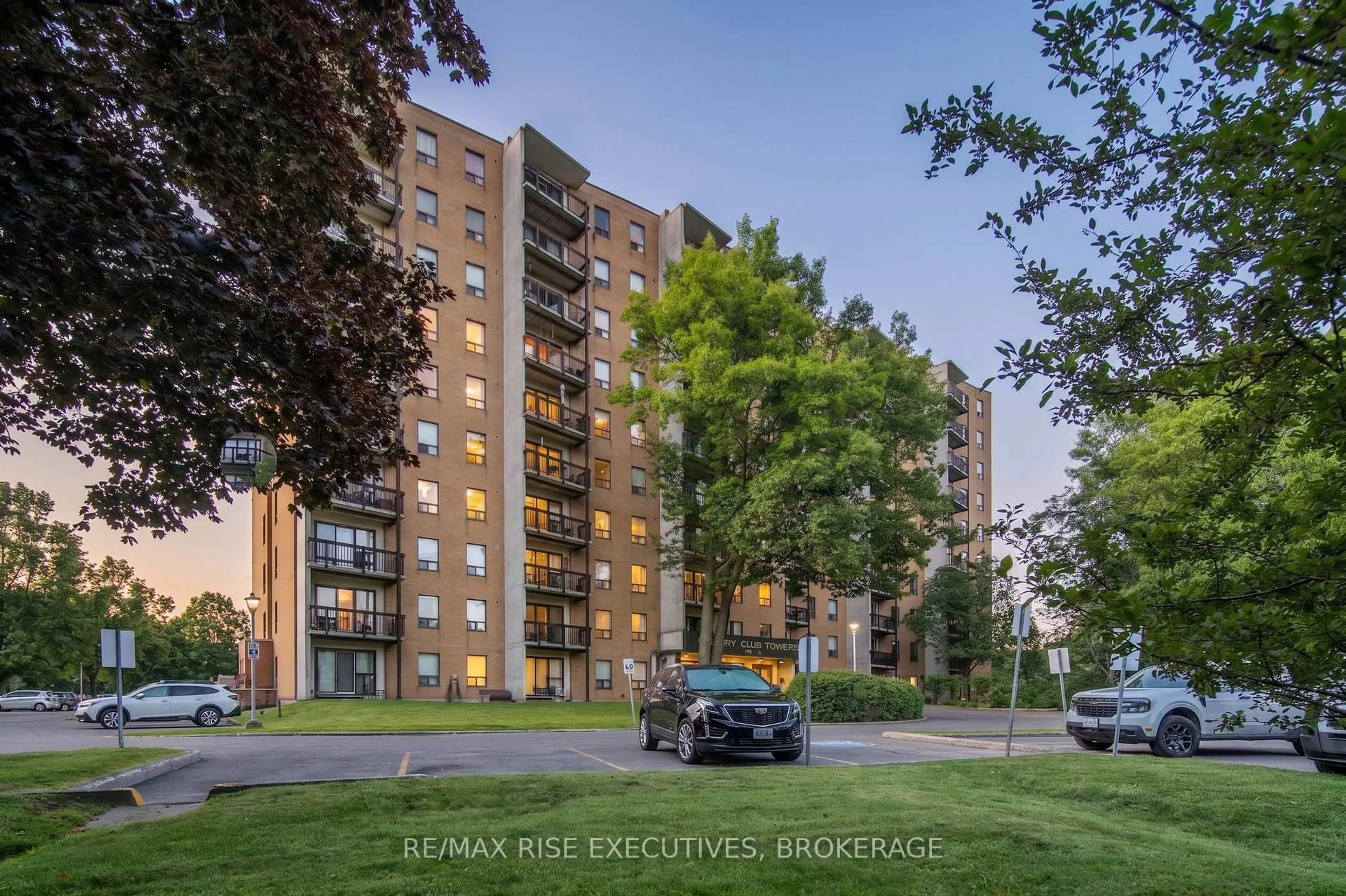 A pic from outside/outdoor area/front of a property/back of a property/a pic from drone, street for 66 Greenview Dr #310, Kingston Ontario K7M 7C5