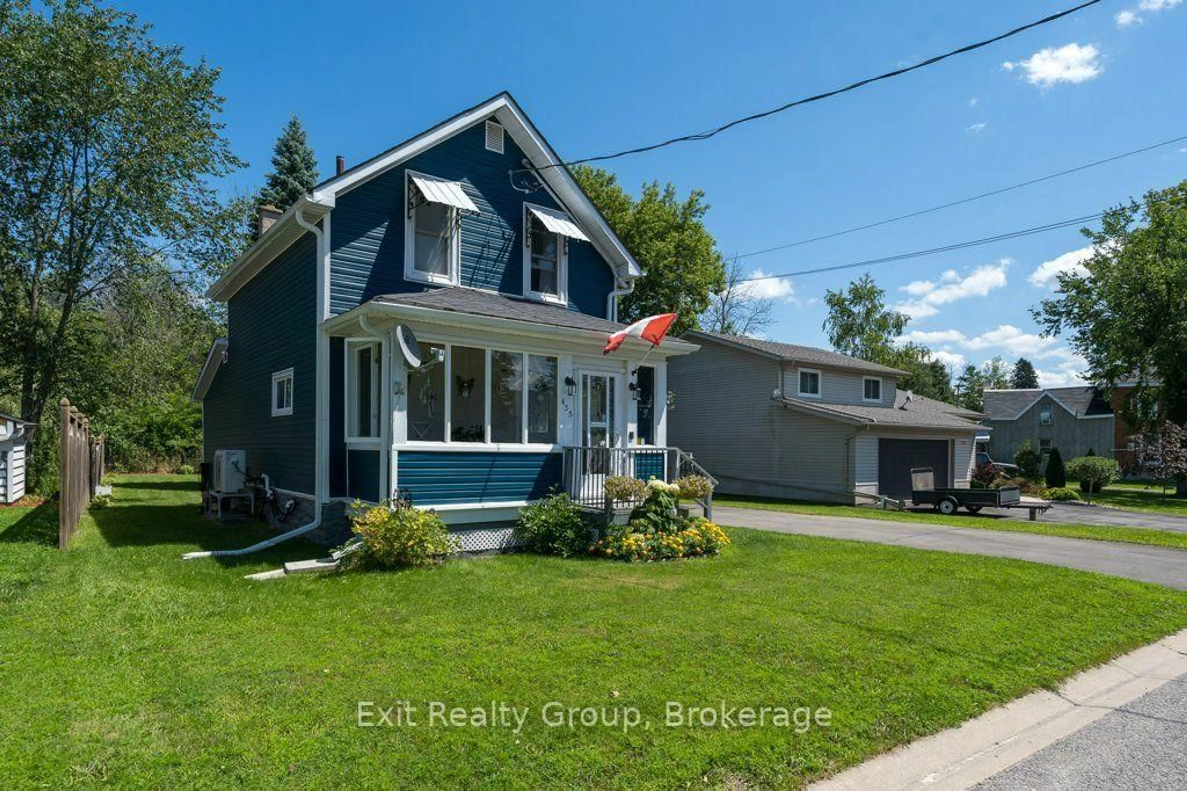 A pic from outside/outdoor area/front of a property/back of a property/a pic from drone, street for 455 Minnie Rd, Tweed Ontario K0K 3J0