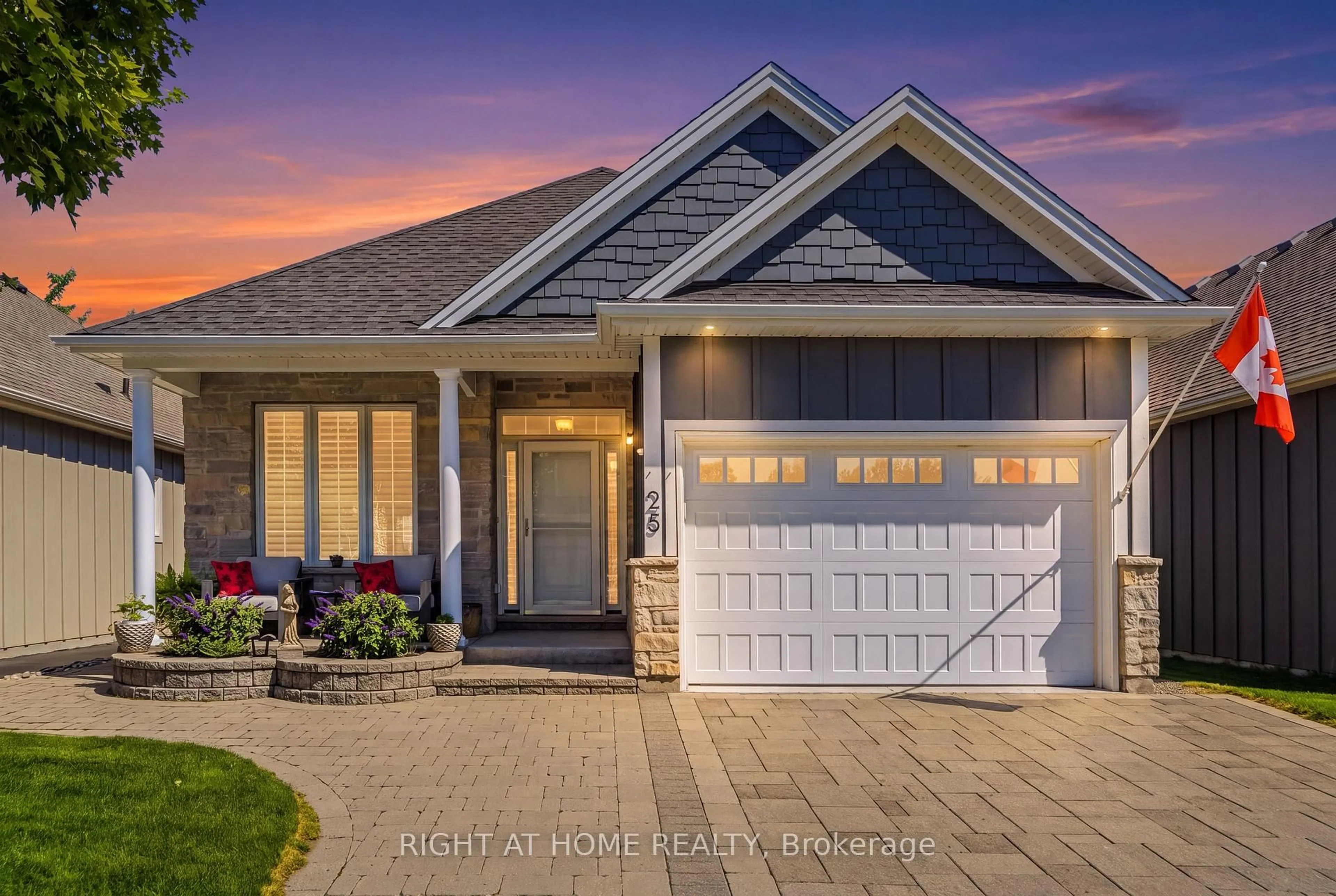 Home with vinyl exterior material, street for 25 RIESLING Dr, Niagara-on-the-Lake Ontario L0S 1T0