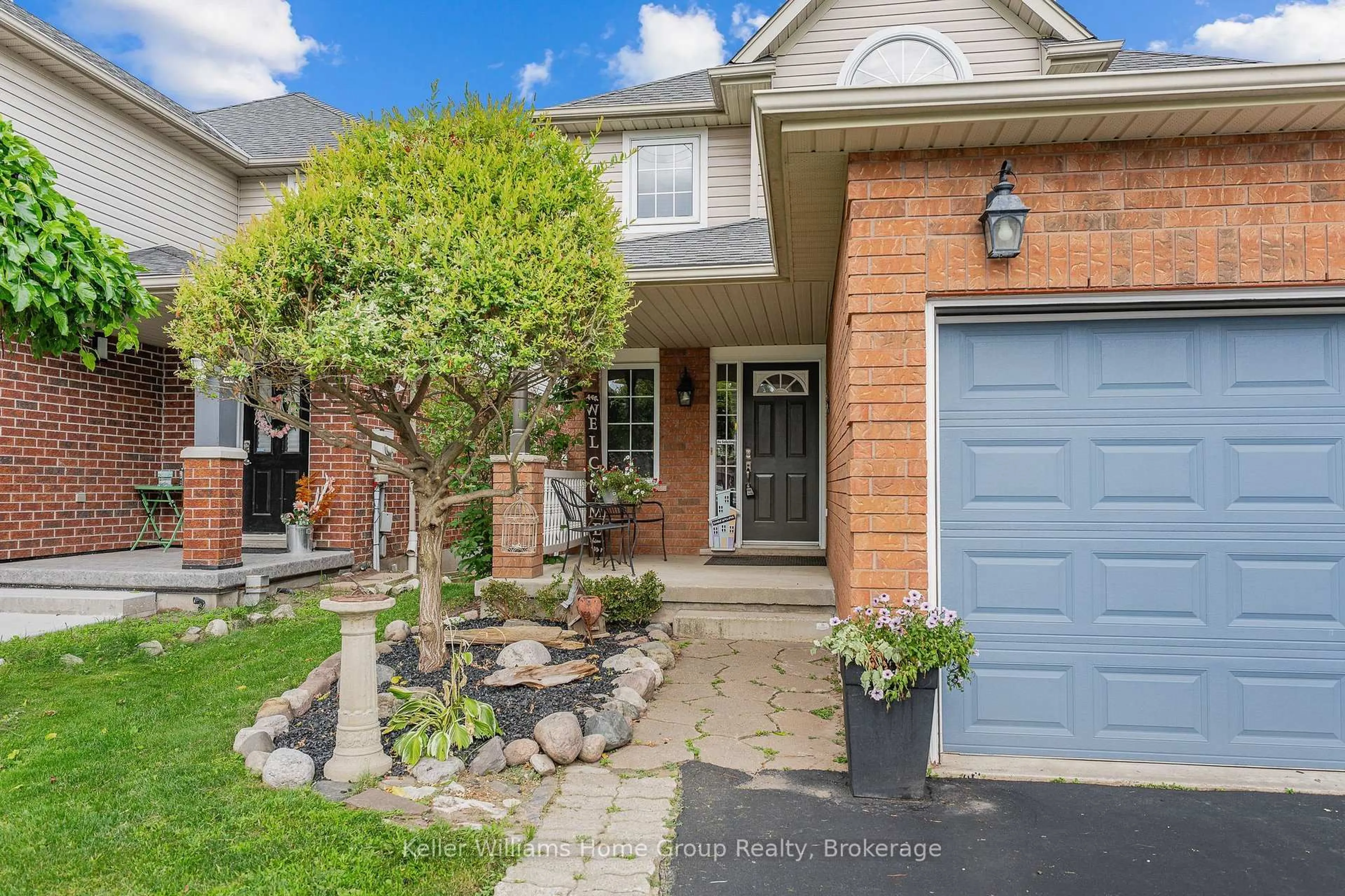 Home with brick exterior material, street for 479 Doon S Dr, Kitchener Ontario N2P 2T6