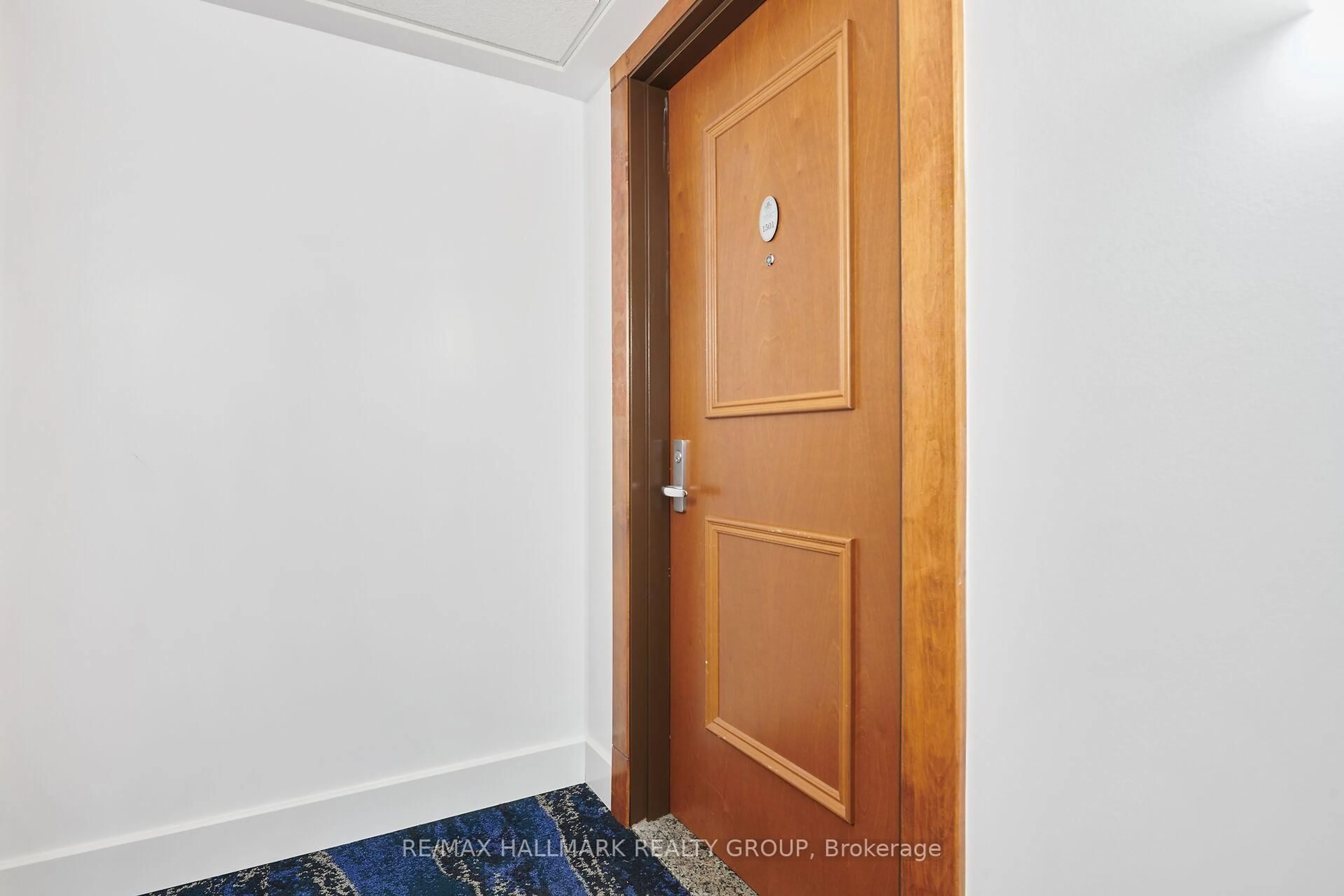 Unknown for 242 Rideau St #1501, Ottawa Ontario K1N 0B7