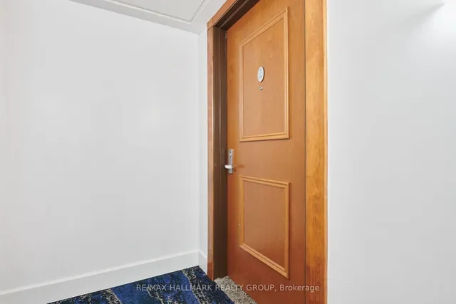 242 Rideau St #1501, Ottawa 3