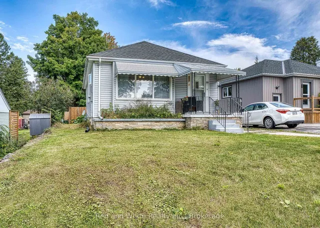 80 Carling Terr, North Huron 2