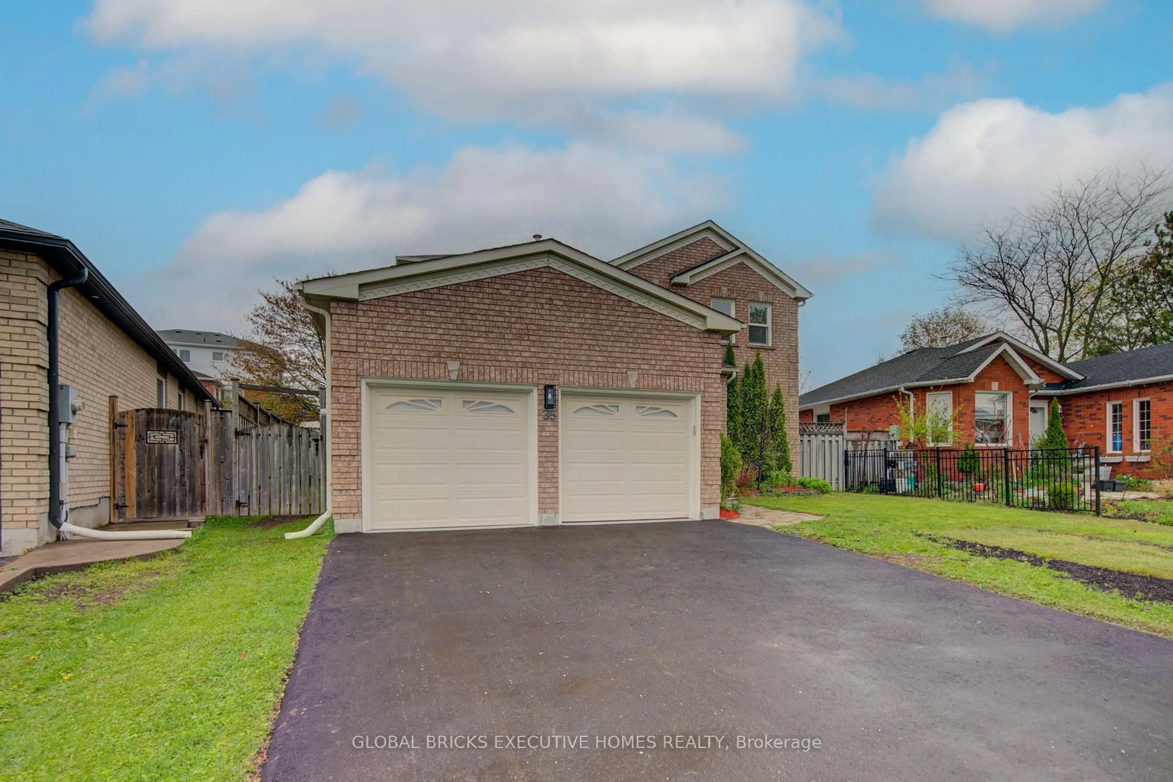 Home with brick exterior material, street for 35 Attwood Dr, Cambridge Ontario N1T 1L4
