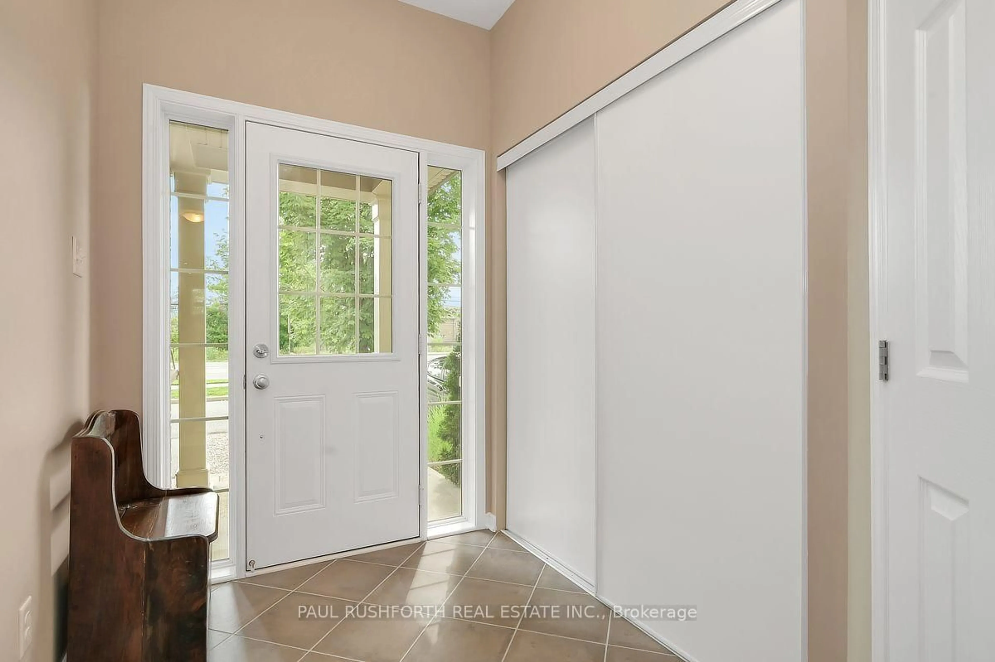 Indoor entryway for 358 Aldworth Private, Stittsville Ontario K2S 0M9