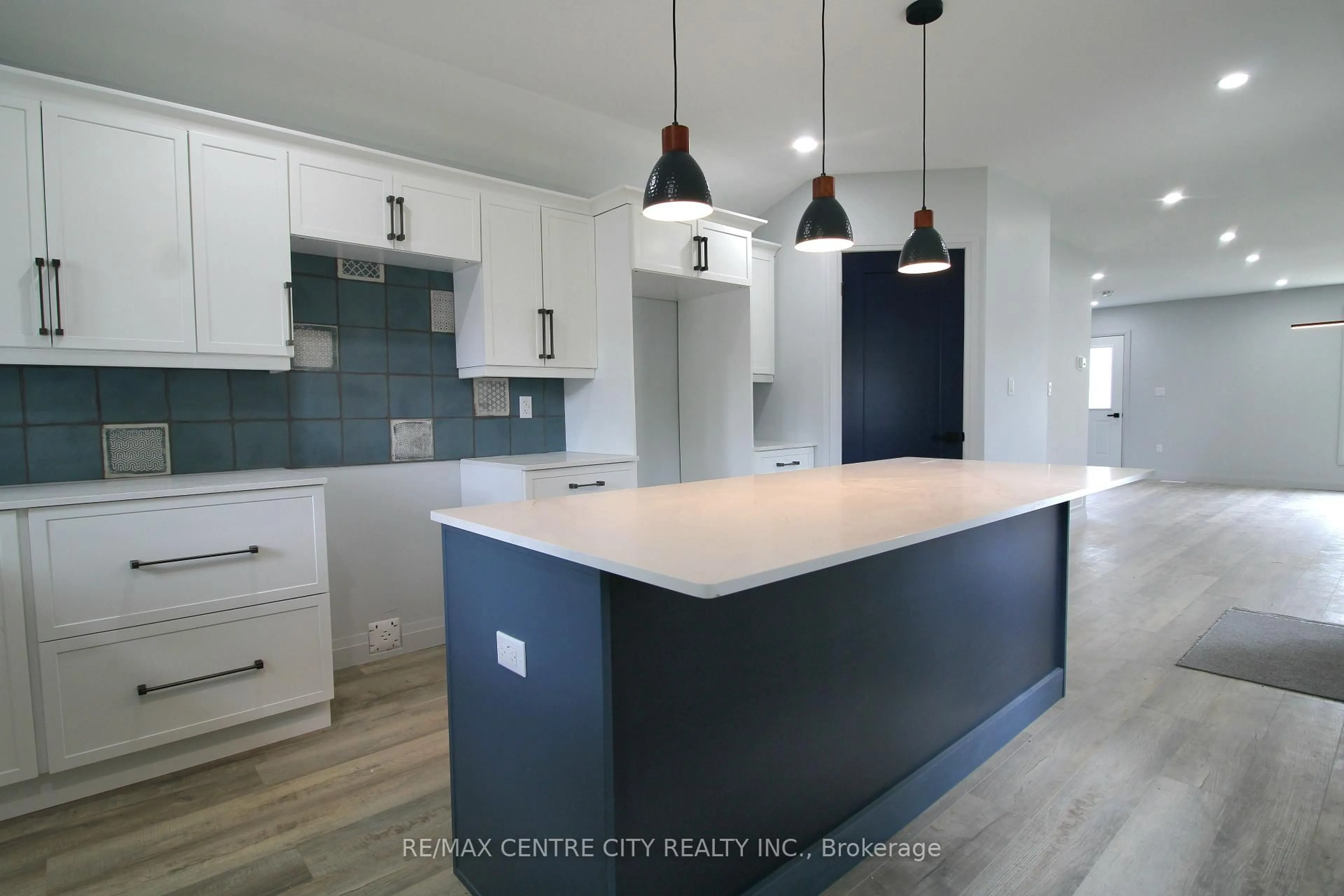 Contemporary kitchen, unknown for 118 Delaware St, London East Ontario N5Z 2N5