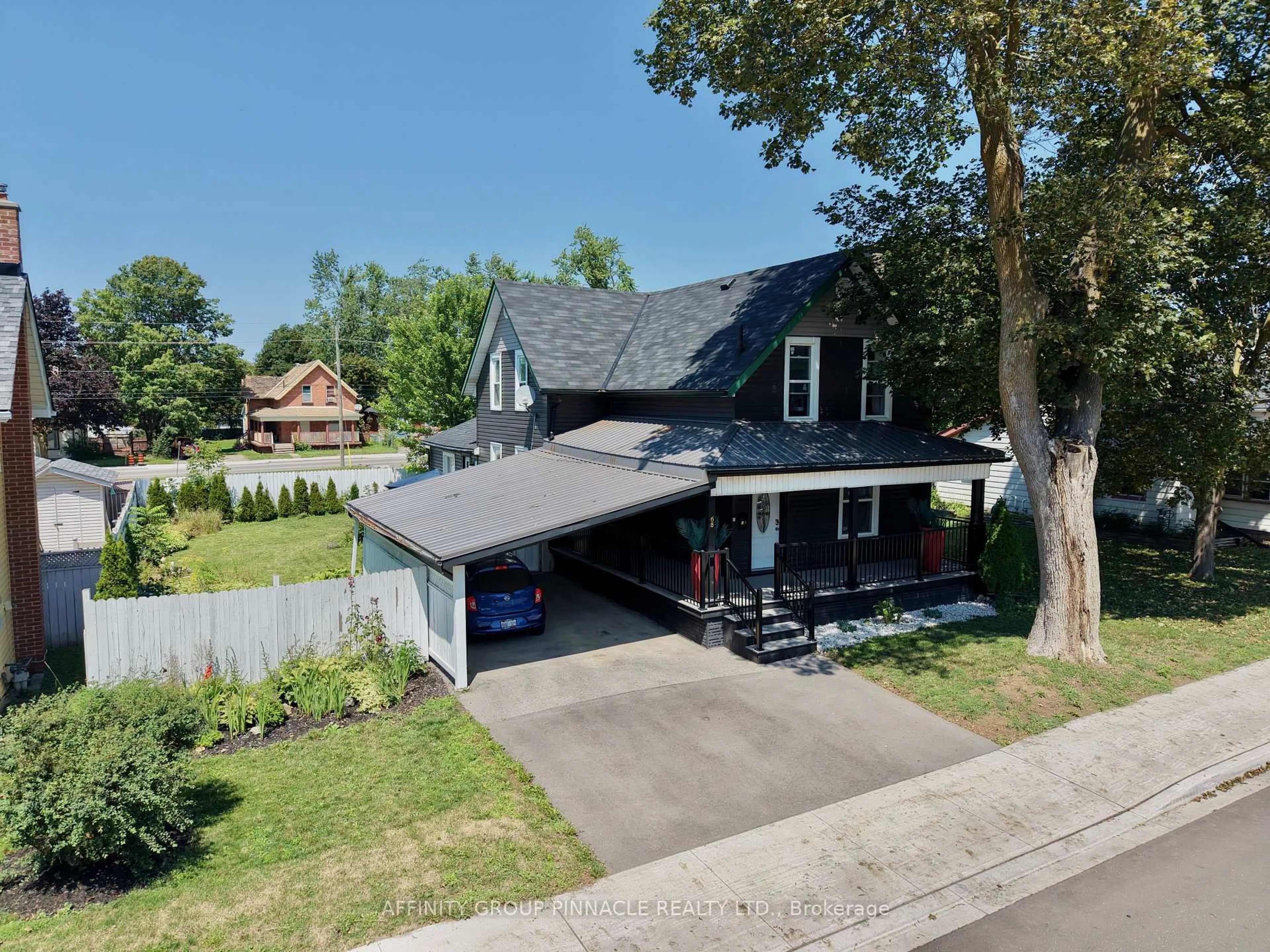 A pic from outside/outdoor area/front of a property/back of a property/a pic from drone, street for 68 King St, Kawartha Lakes Ontario K9V 1C8