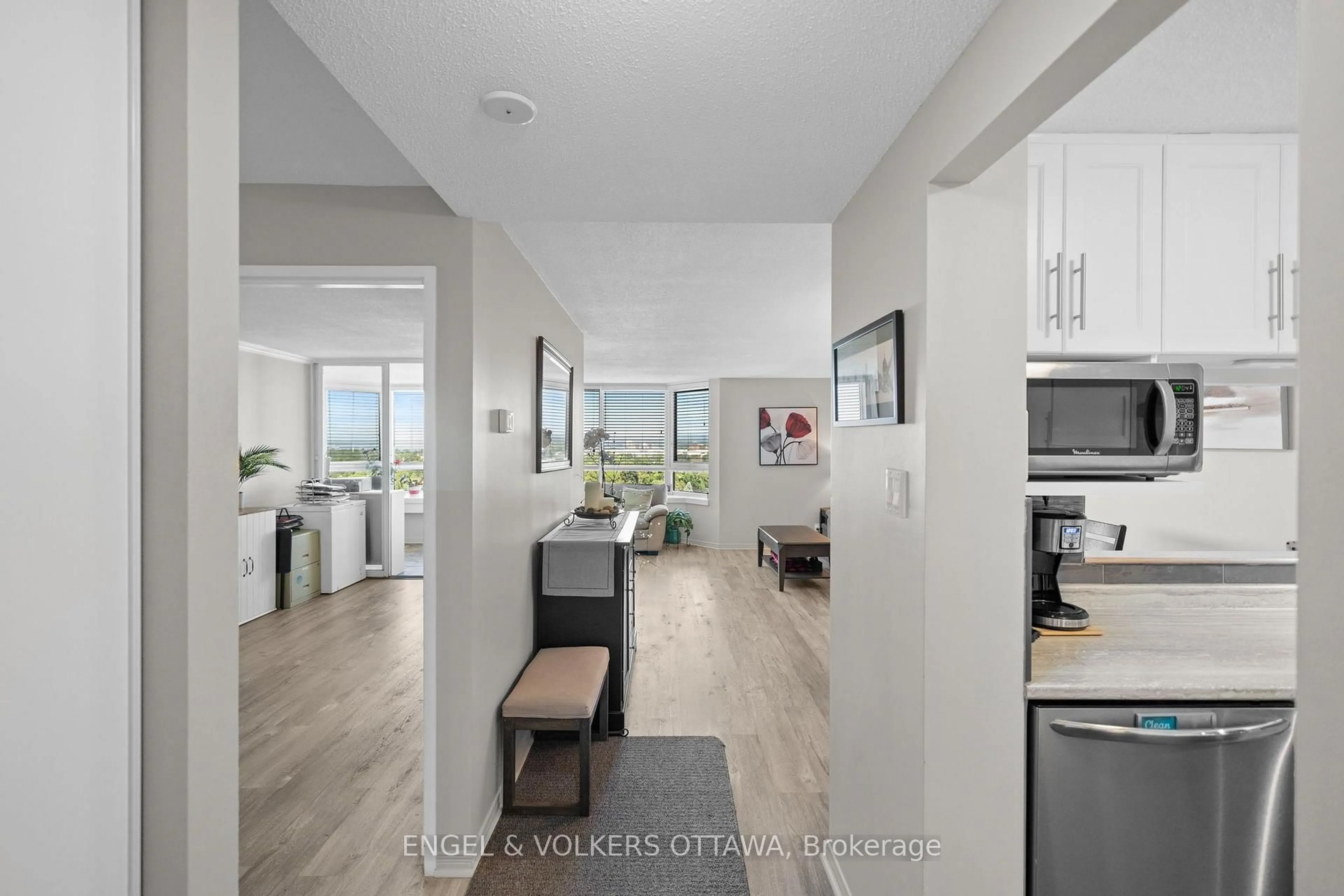 Unknown for 80 Sandcastle Dr #1213, Ottawa Ontario K2H 9E7
