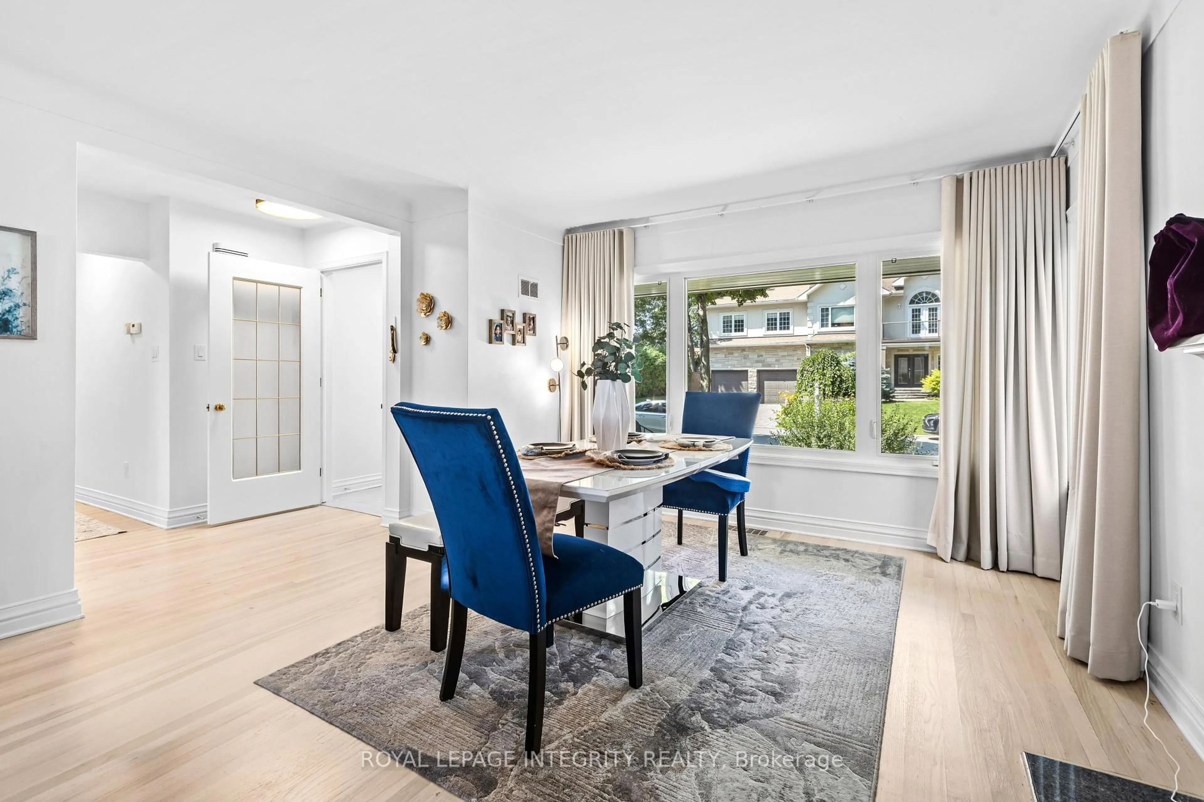 Dining room, unknown for 2183 Woodcrest Rd, Ottawa Ontario K1H 6J2