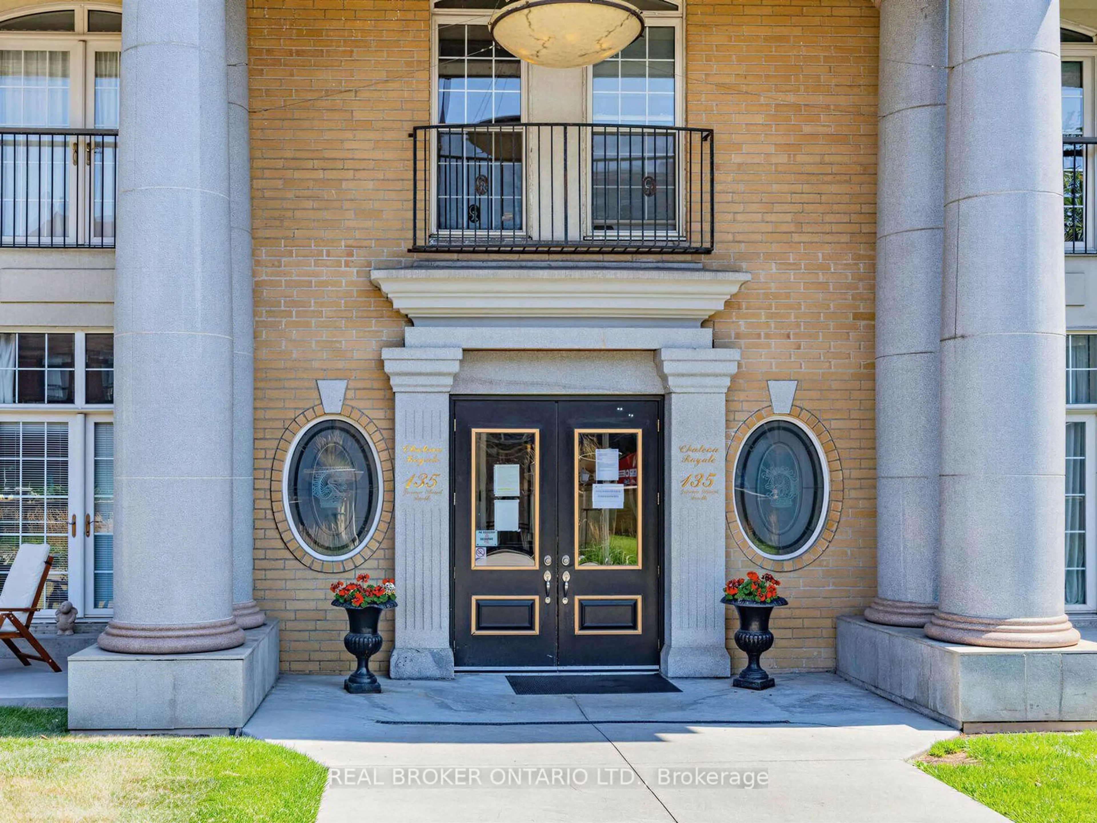 Unknown for 135 James St #1011, Hamilton Ontario L8P 2Z6