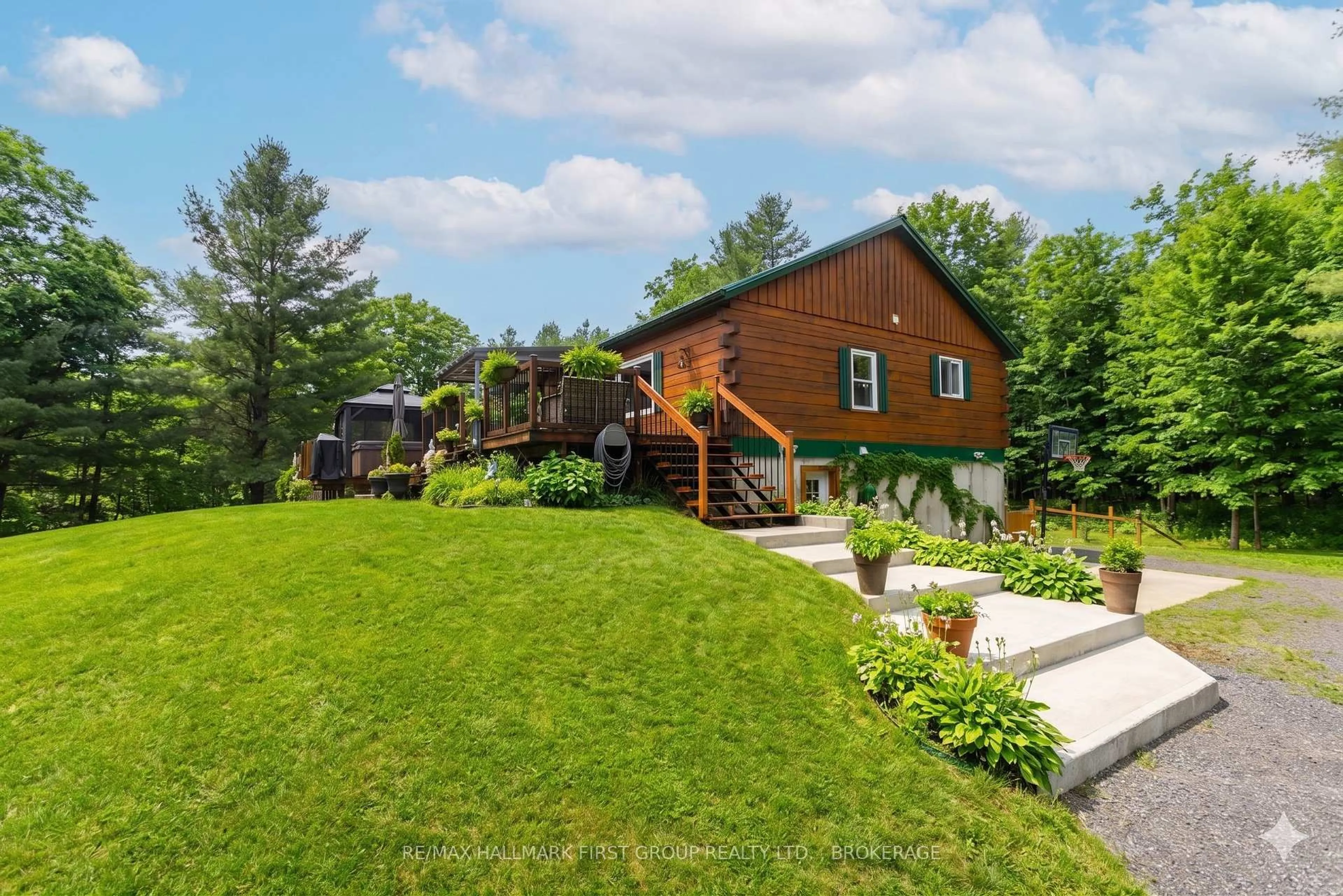 Unknown for 2723 Desert Lake Rd, Hartington Ontario K0H 1W0
