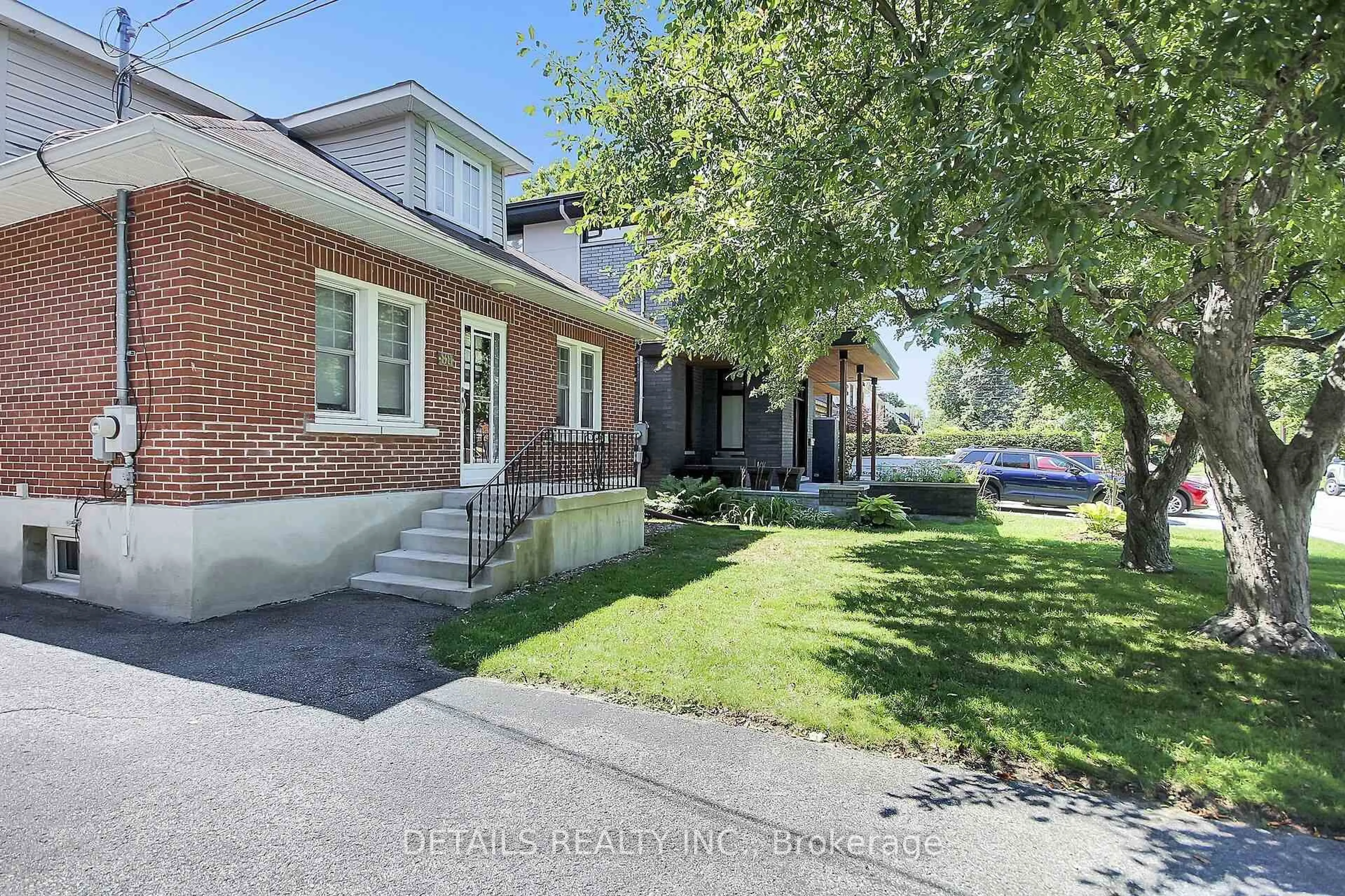 Home with brick exterior material, street for 88 Helena St, Ottawa Ontario K1Y 3N1