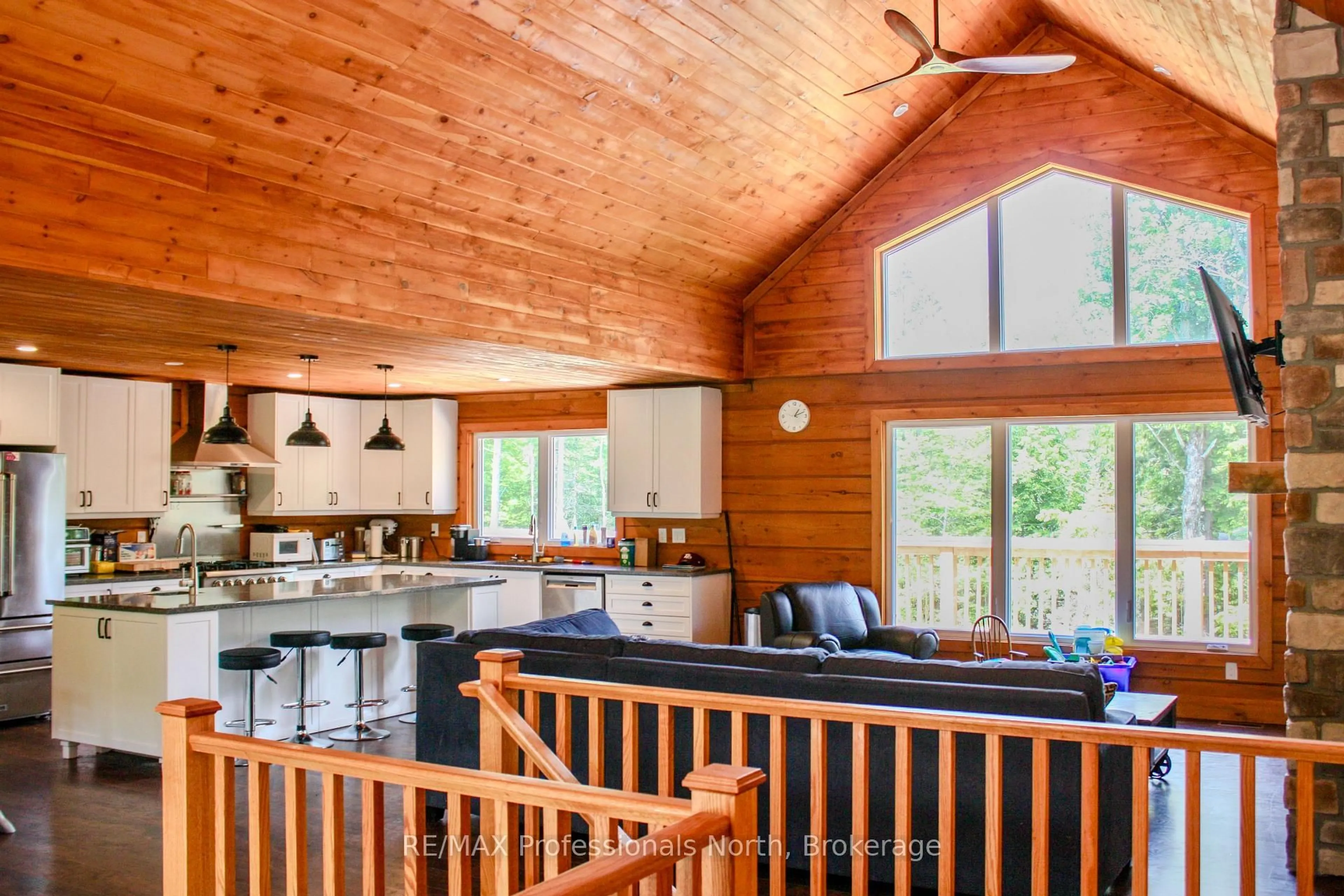 Open concept kitchen, wood/laminate floor for 511 Brethour Rd, Bancroft Ontario K0L 1C0