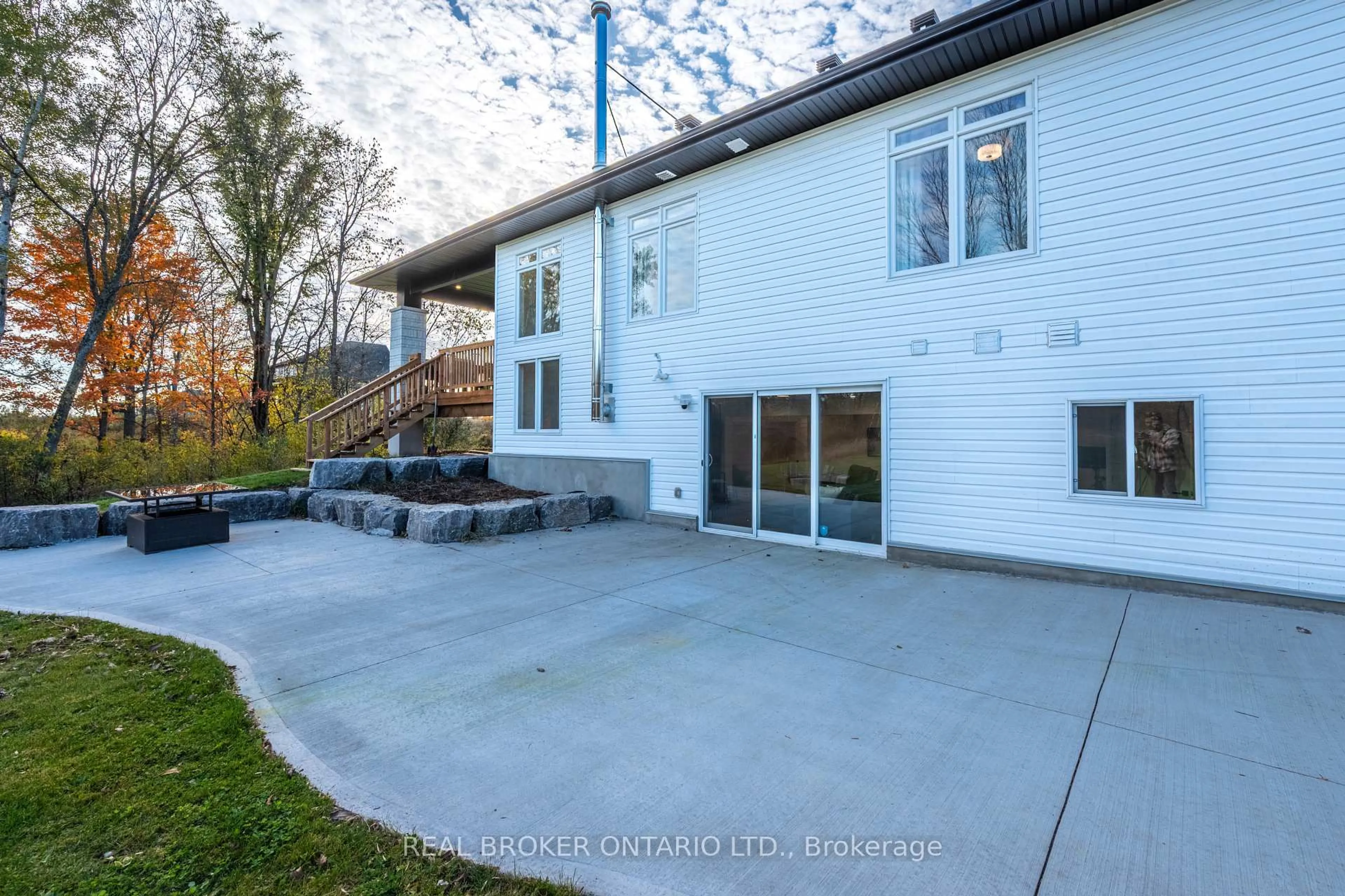 Patio, unknown for 119 Ernest Way, Carleton Place Ontario K7H 0B3