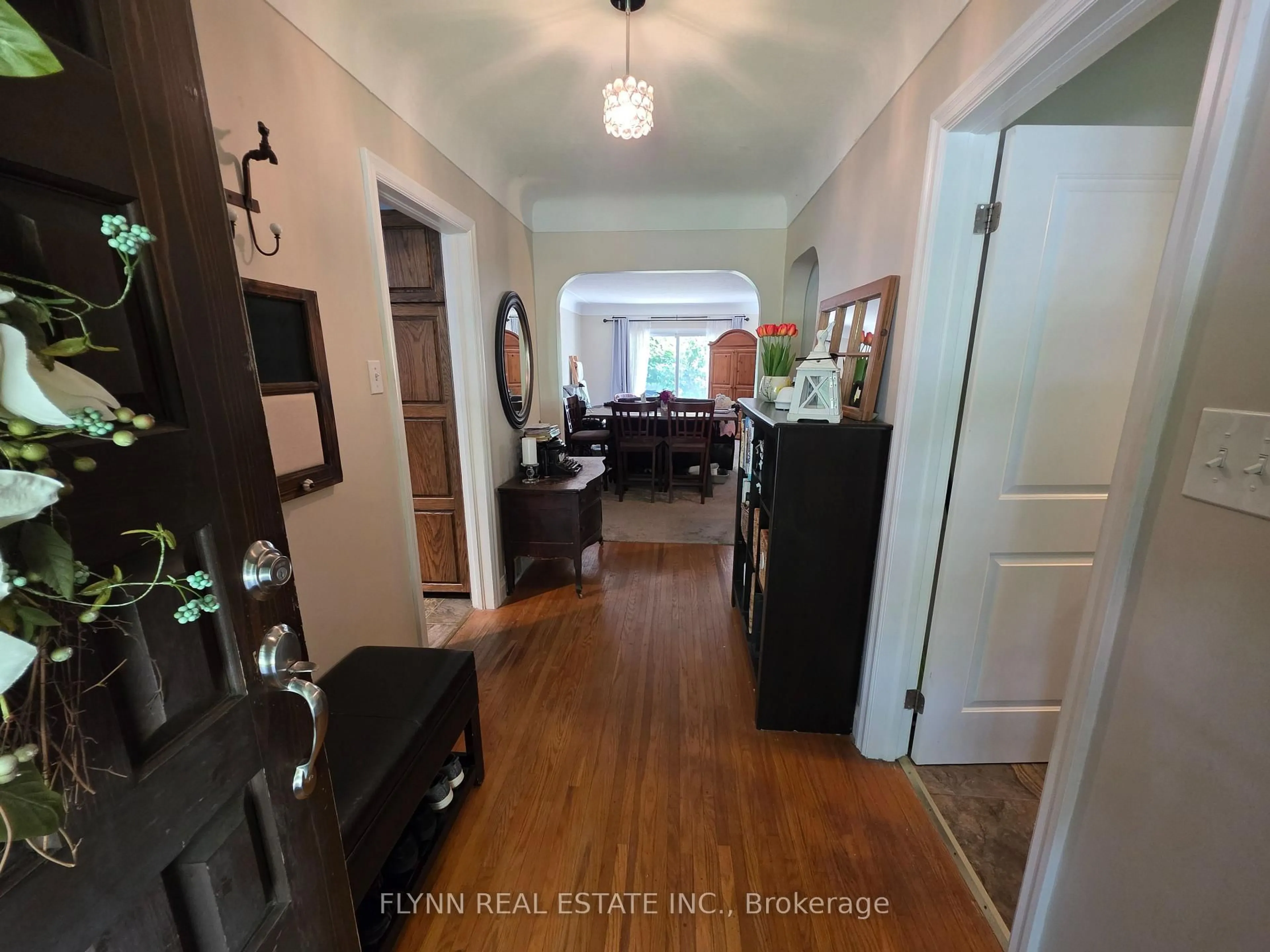 Unknown for 5896 Valley Way, Niagara Falls Ontario L2E 1Y1