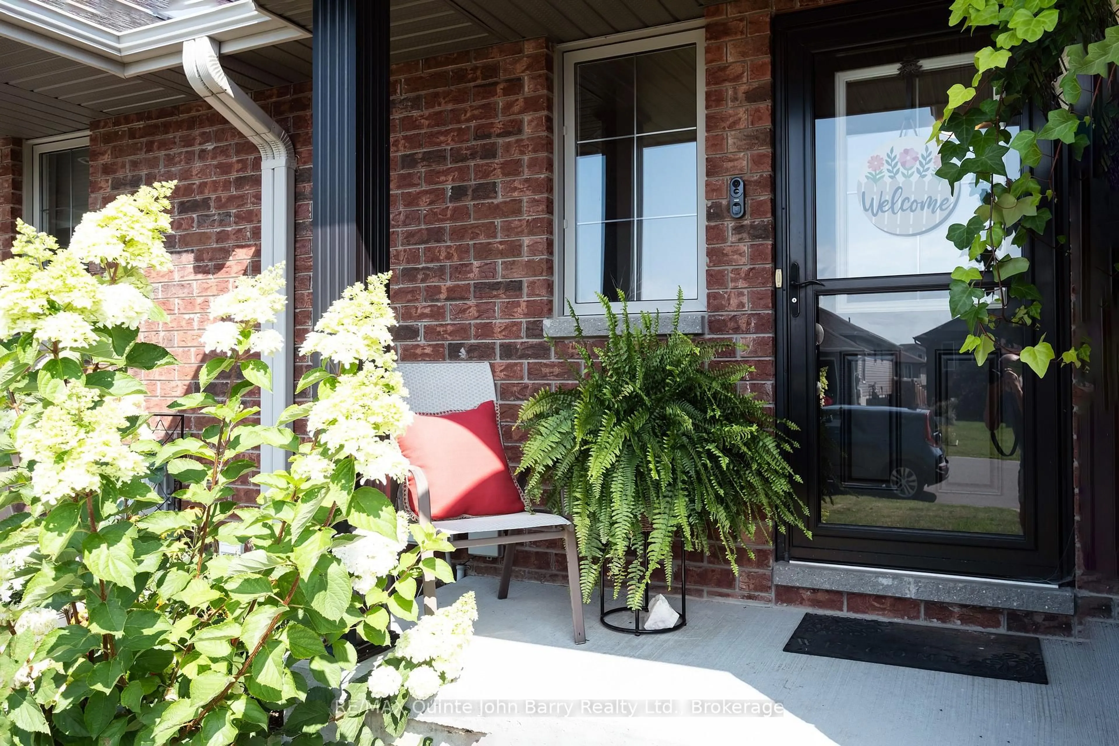 Unknown for 9 McIntosh Cres, Quinte West Ontario K8V 0G1
