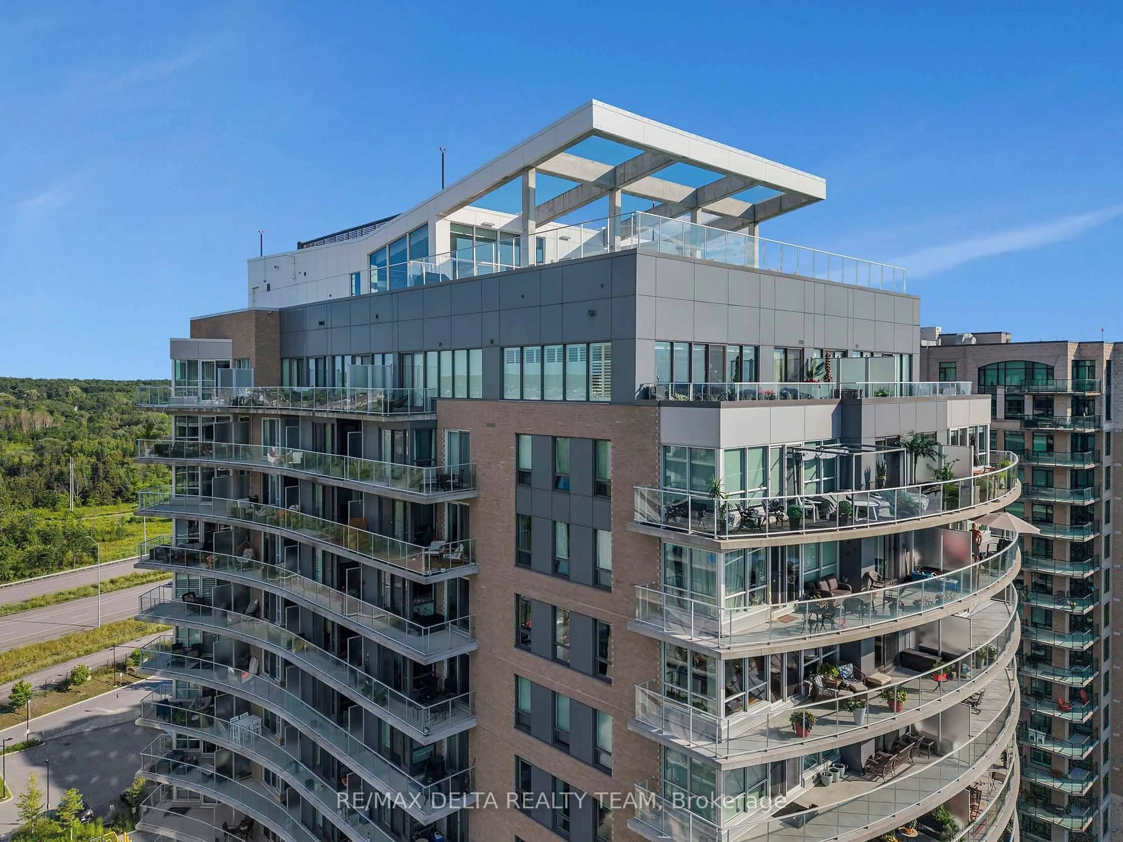 A pic from outside/outdoor area/front of a property/back of a property/a pic from drone, city buildings view from balcony for 200 Inlet Private #1208, Ottawa Ontario K4A 5H3