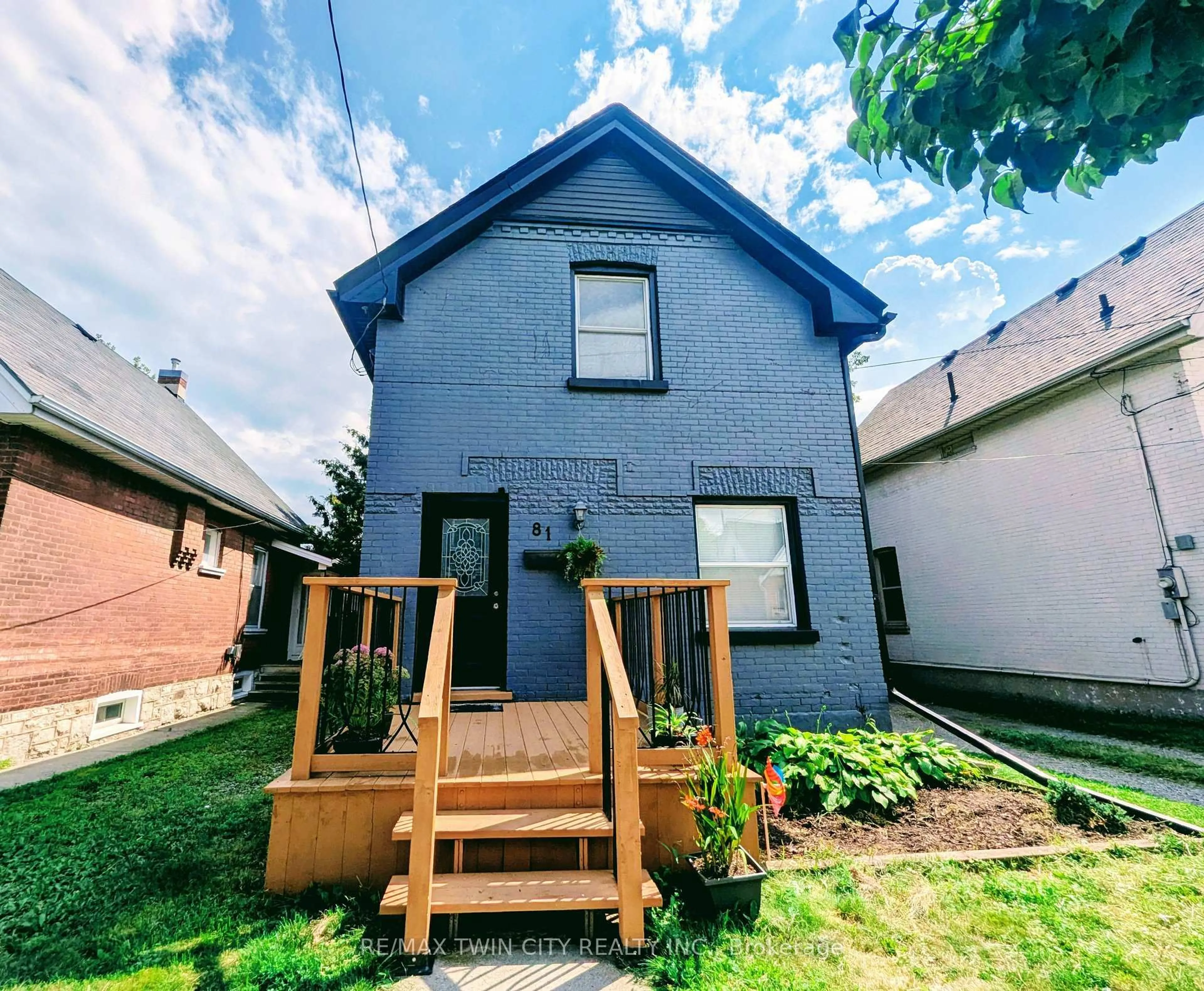 Unknown for 81 Grey St, Brantford Ontario N3T 2T4