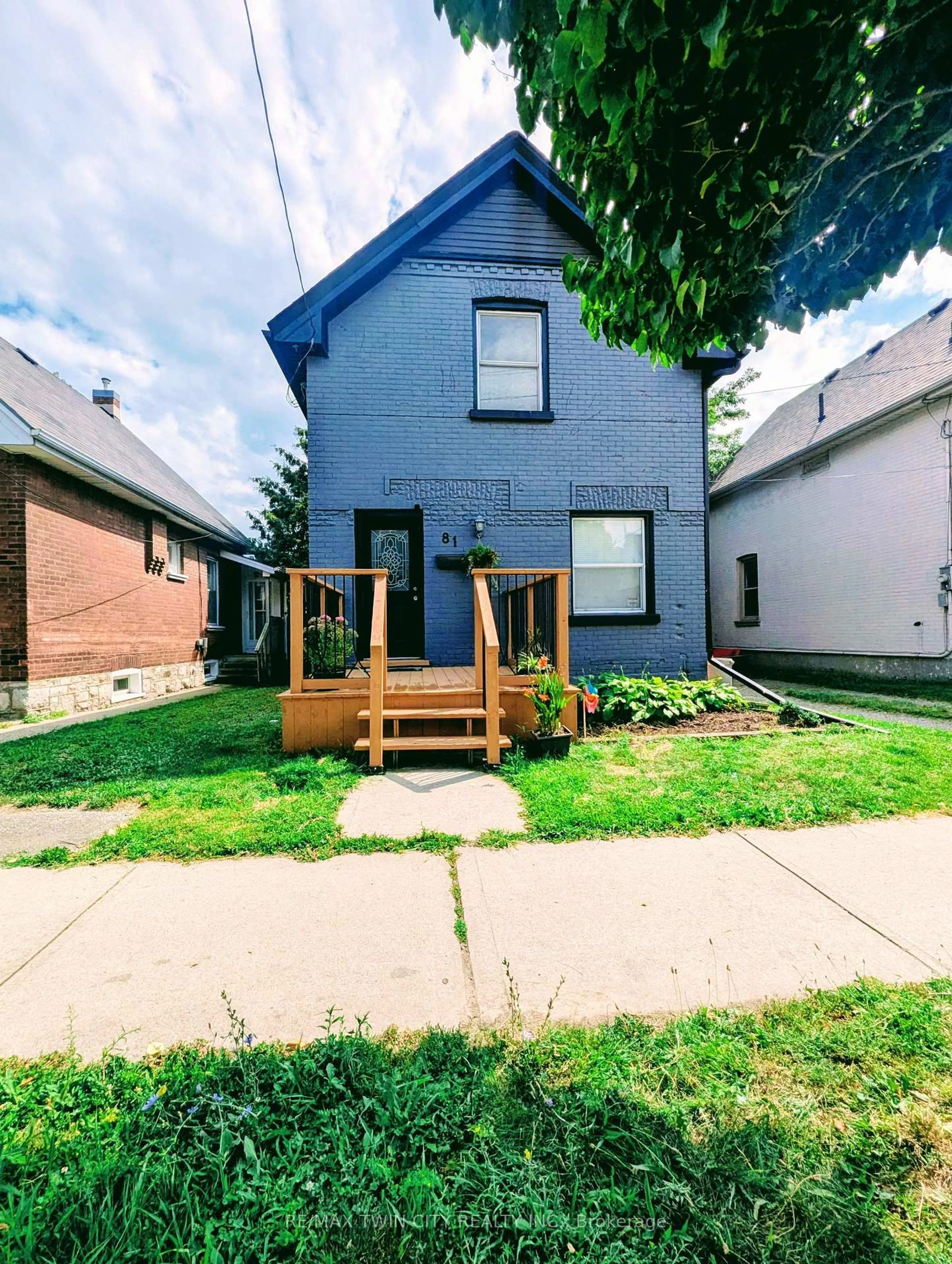 Unknown for 81 Grey St, Brantford Ontario N3T 2T4