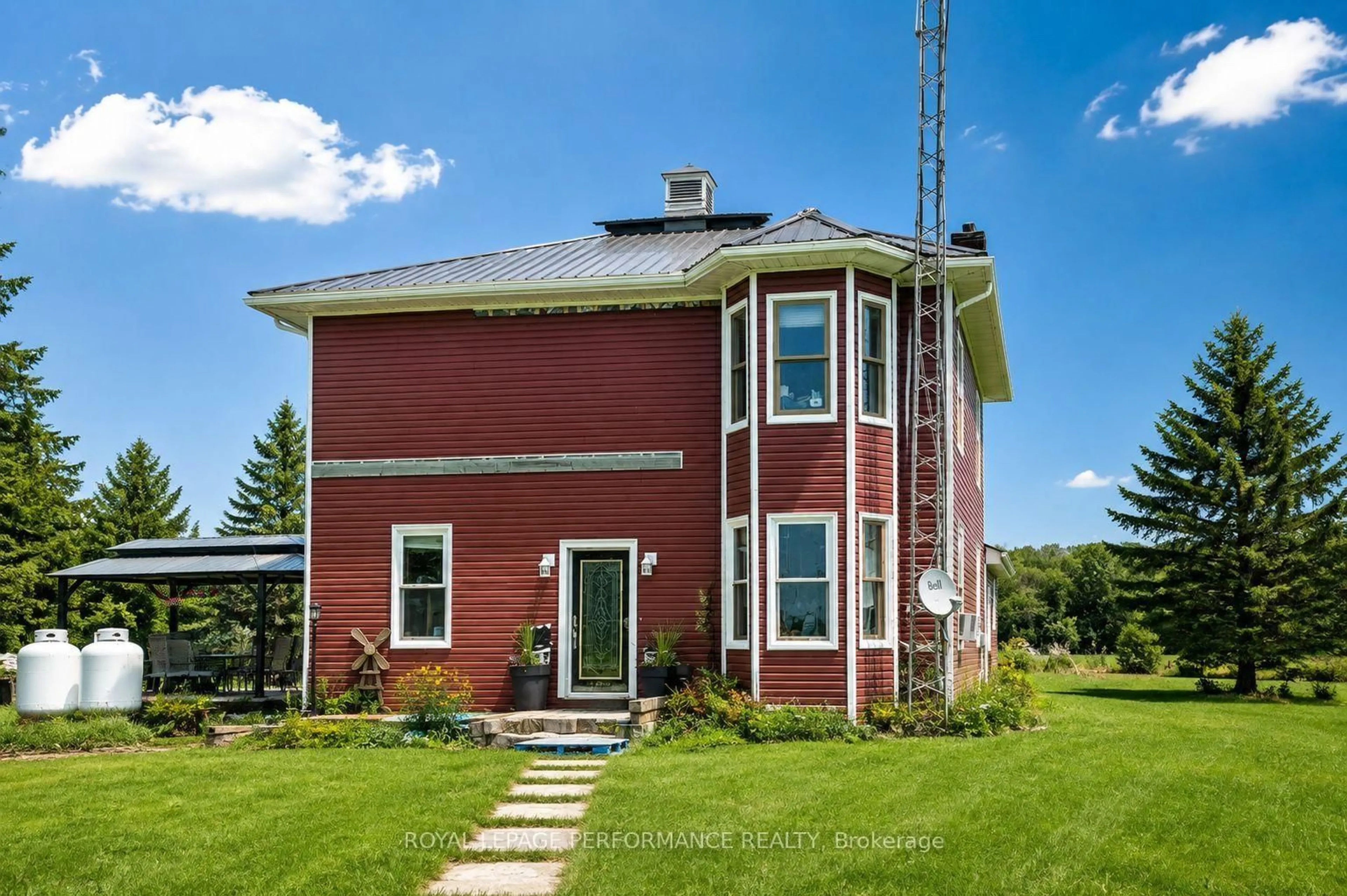 Home with brick exterior material, building for 5019 County Road 34, South Glengarry Ontario K0C 2J0