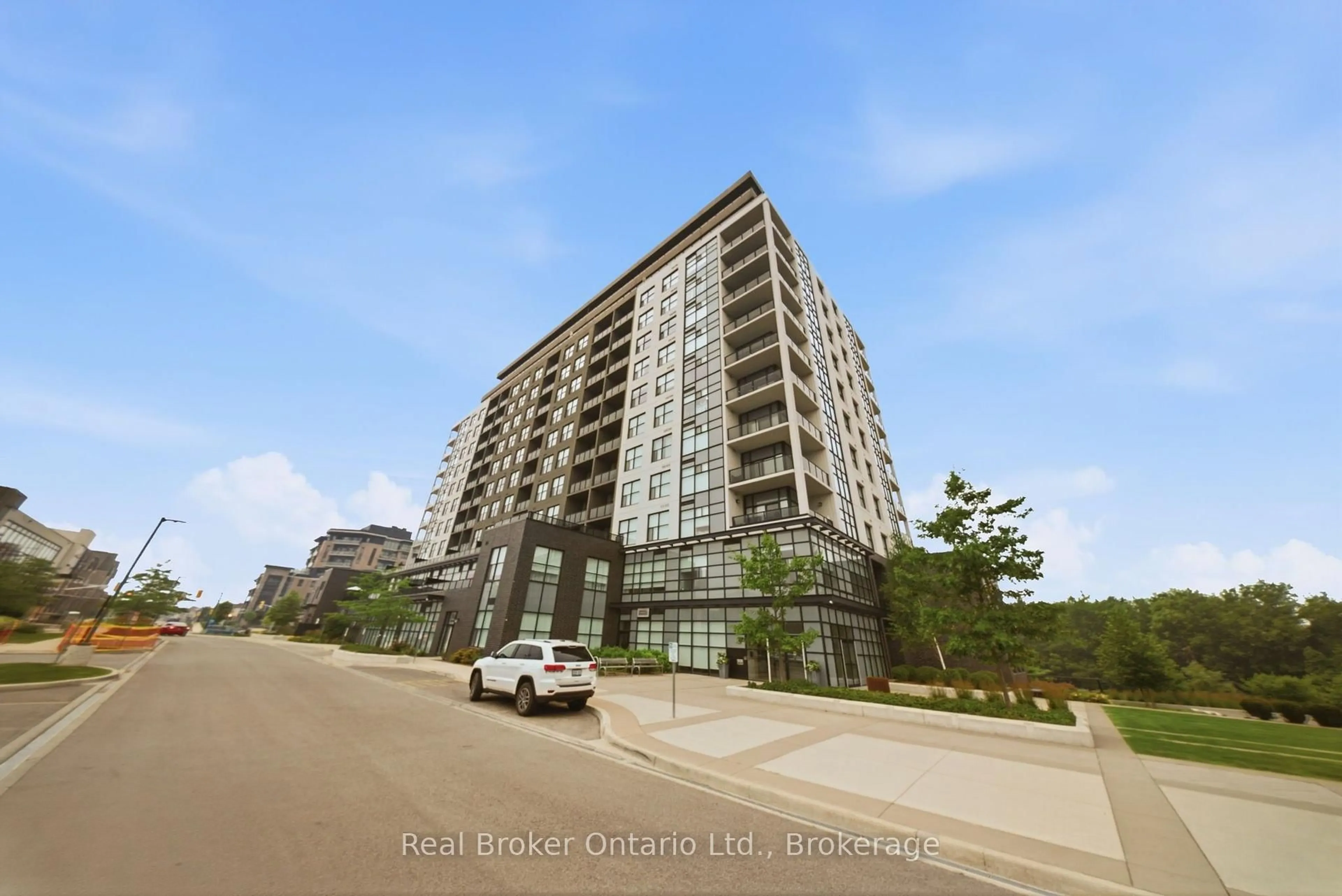 Unknown for 1878 Gordon St #705, Guelph Ontario N1L 0P4