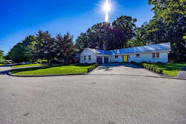6 Highland Dr, Tillsonburg 2