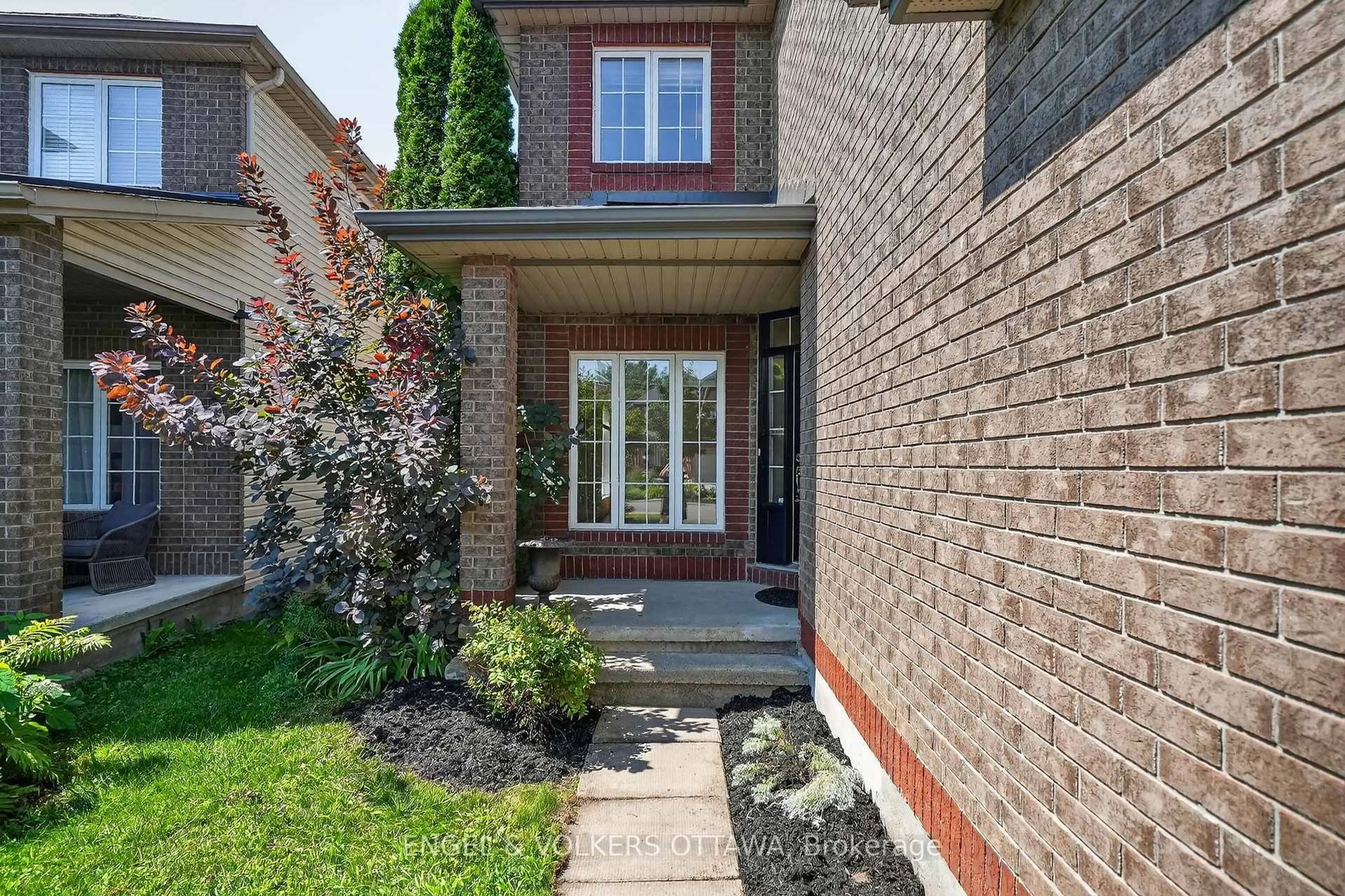 Home with brick exterior material, street for 53 Borealis Cres, Ottawa Ontario K1K 4T5