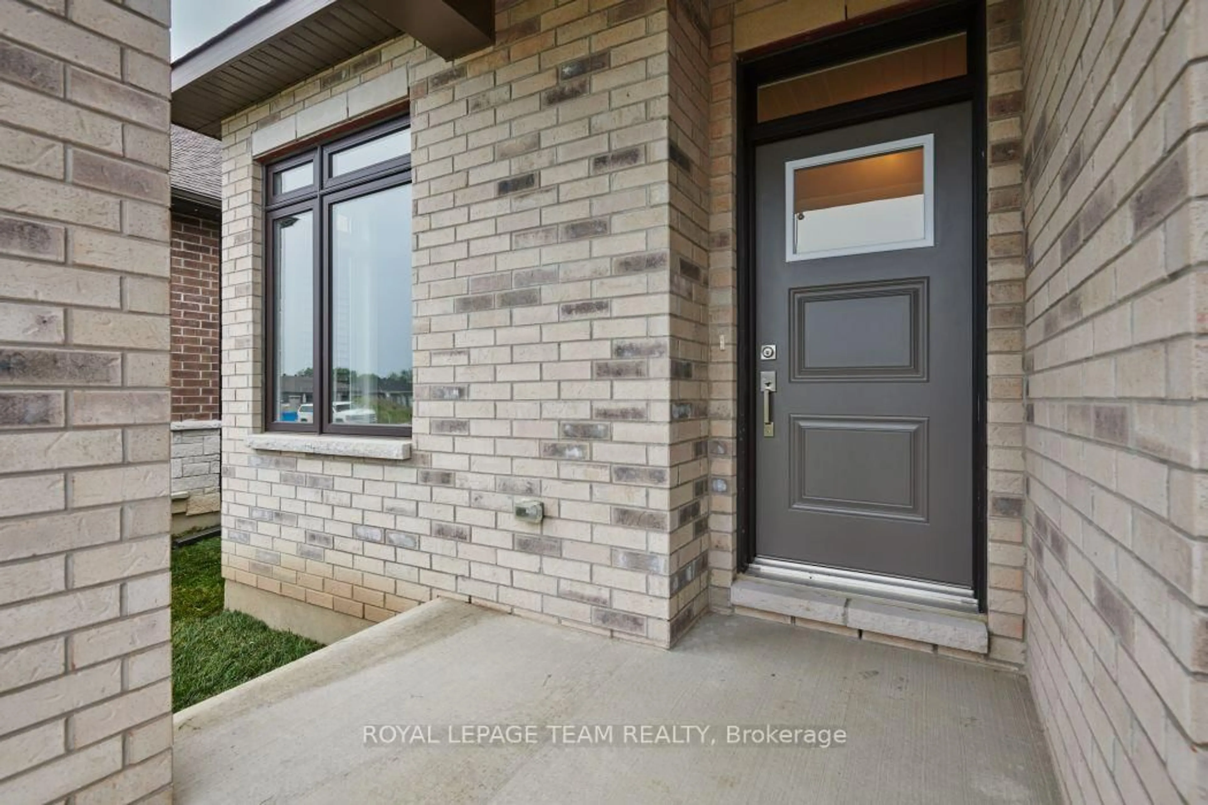 Home with brick exterior material, street for 1173 Potter Dr, Brockville Ontario K6V 0G8