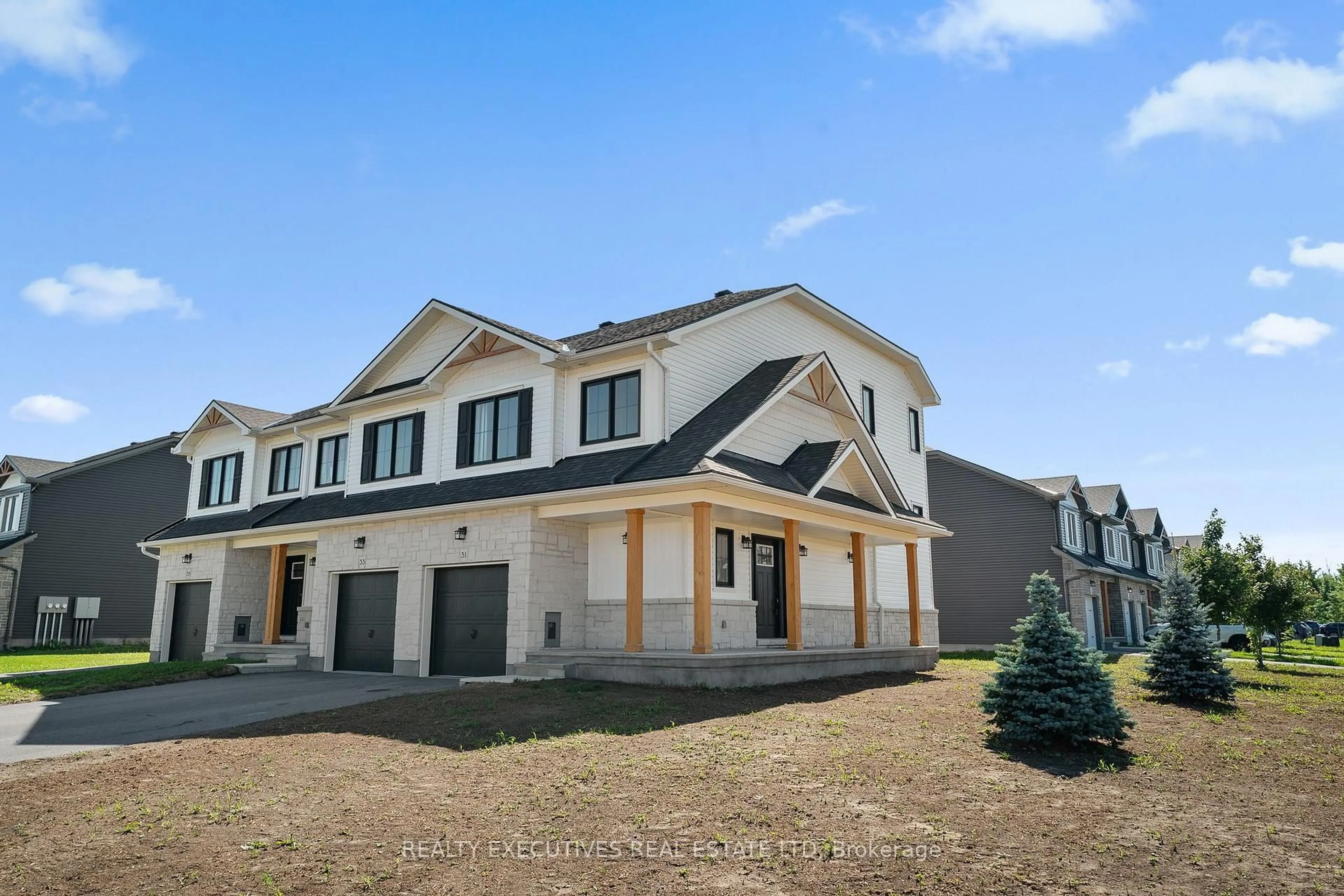 Unknown for 31 Whitcomb Cres, Smiths Falls Ontario K7A 0C1