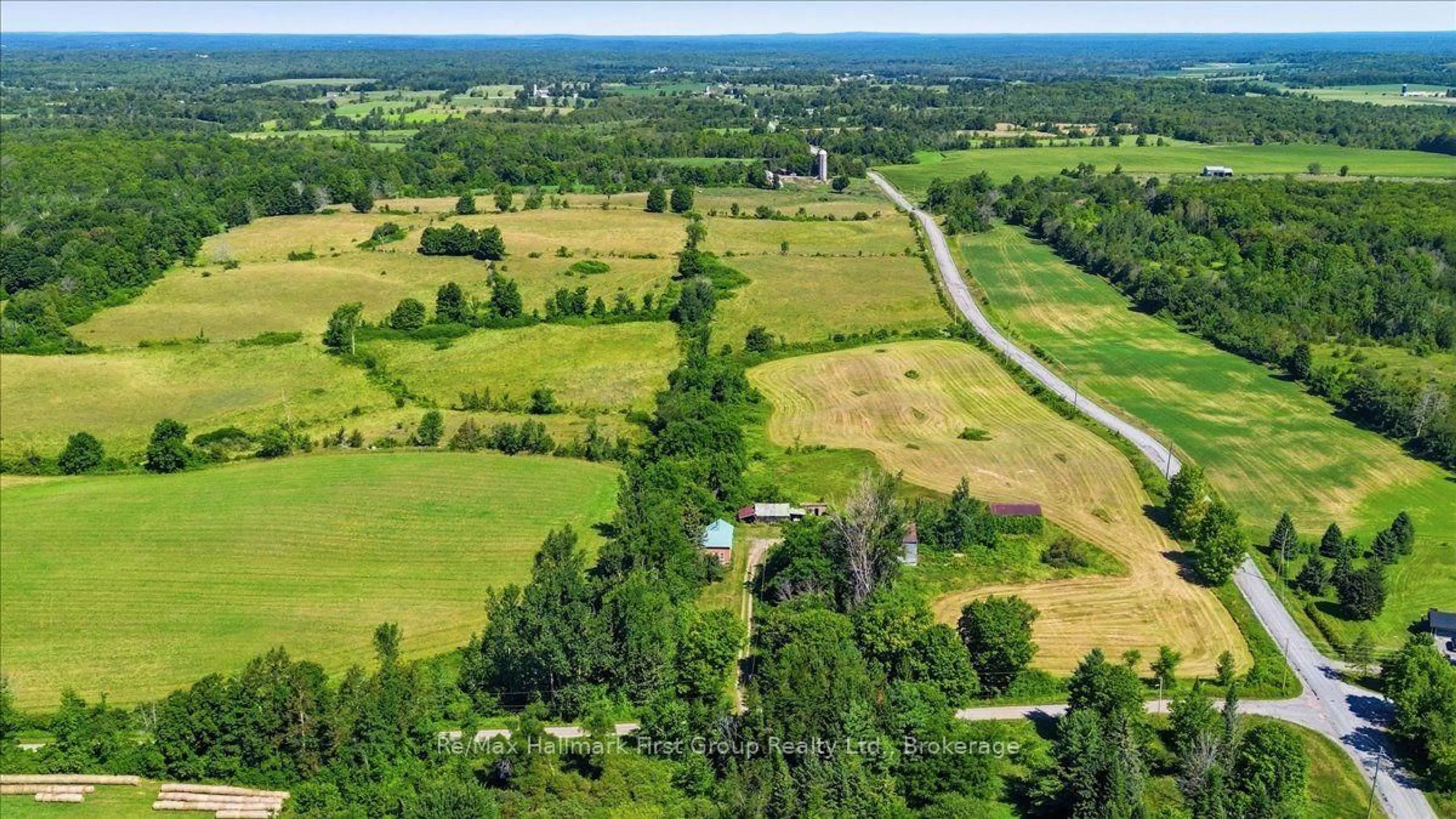 A pic from outside/outdoor area/front of a property/back of a property/a pic from drone, water/lake/river/ocean view for 664 Hunt Rd, Tweed Ontario K0K 3J0