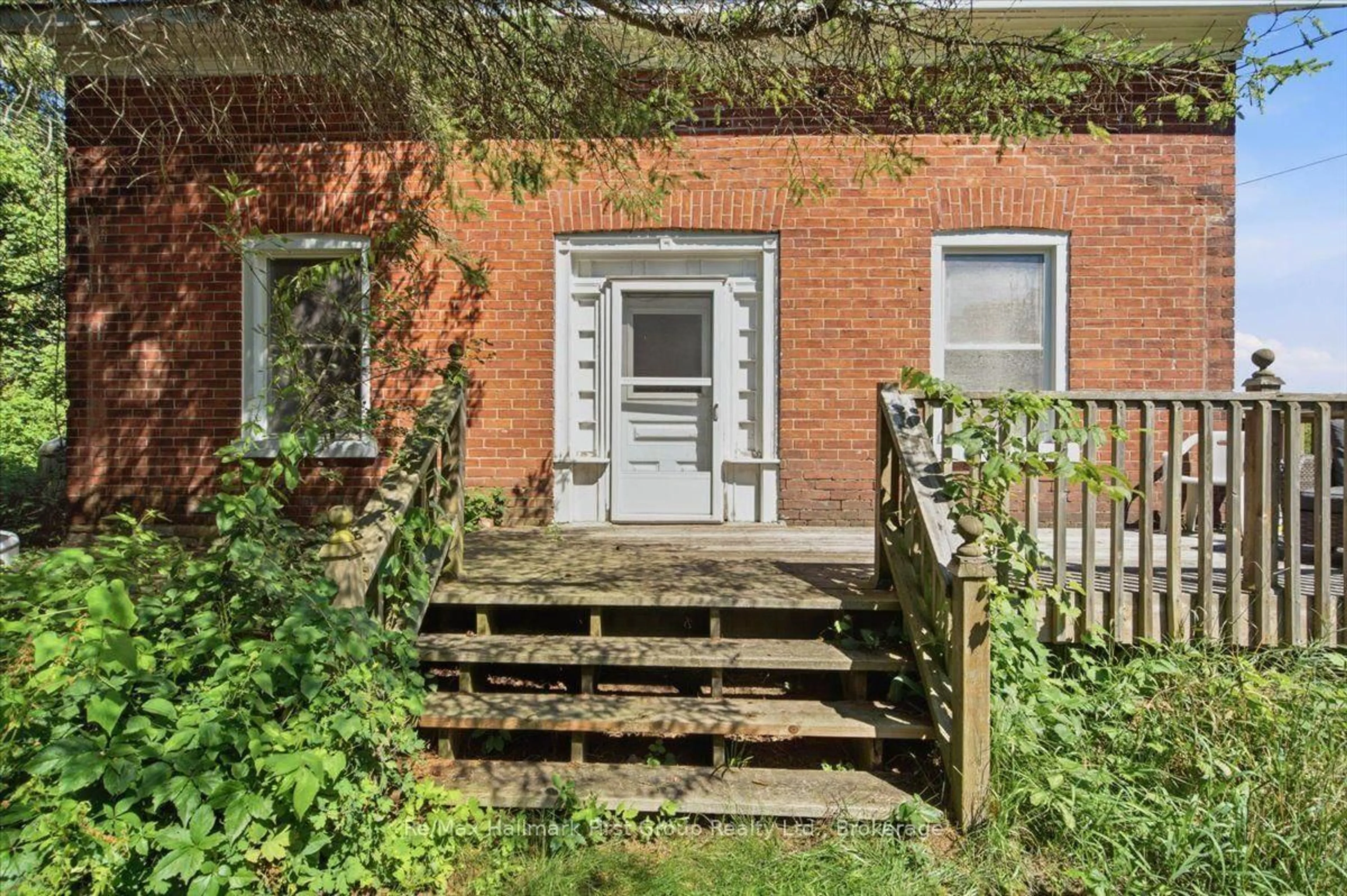 Unknown for 664 Hunt Rd, Tweed Ontario K0K 3J0