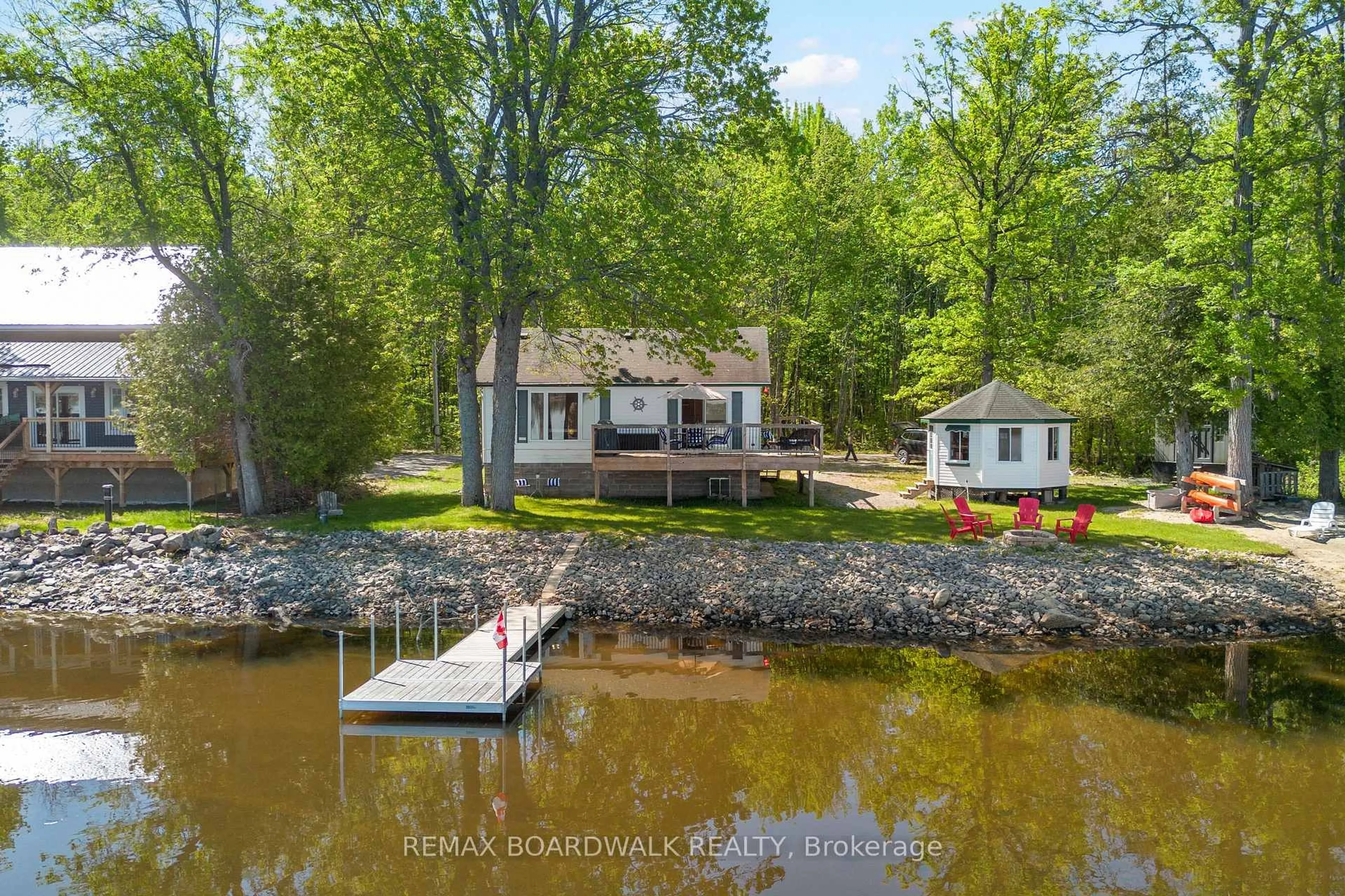 A pic from outside/outdoor area/front of a property/back of a property/a pic from drone, water/lake/river/ocean view for 339 Leavoy Lane, Renfrew Ontario K7V 3Z8