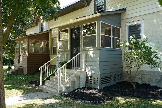 96 Charles St, Stratford 2