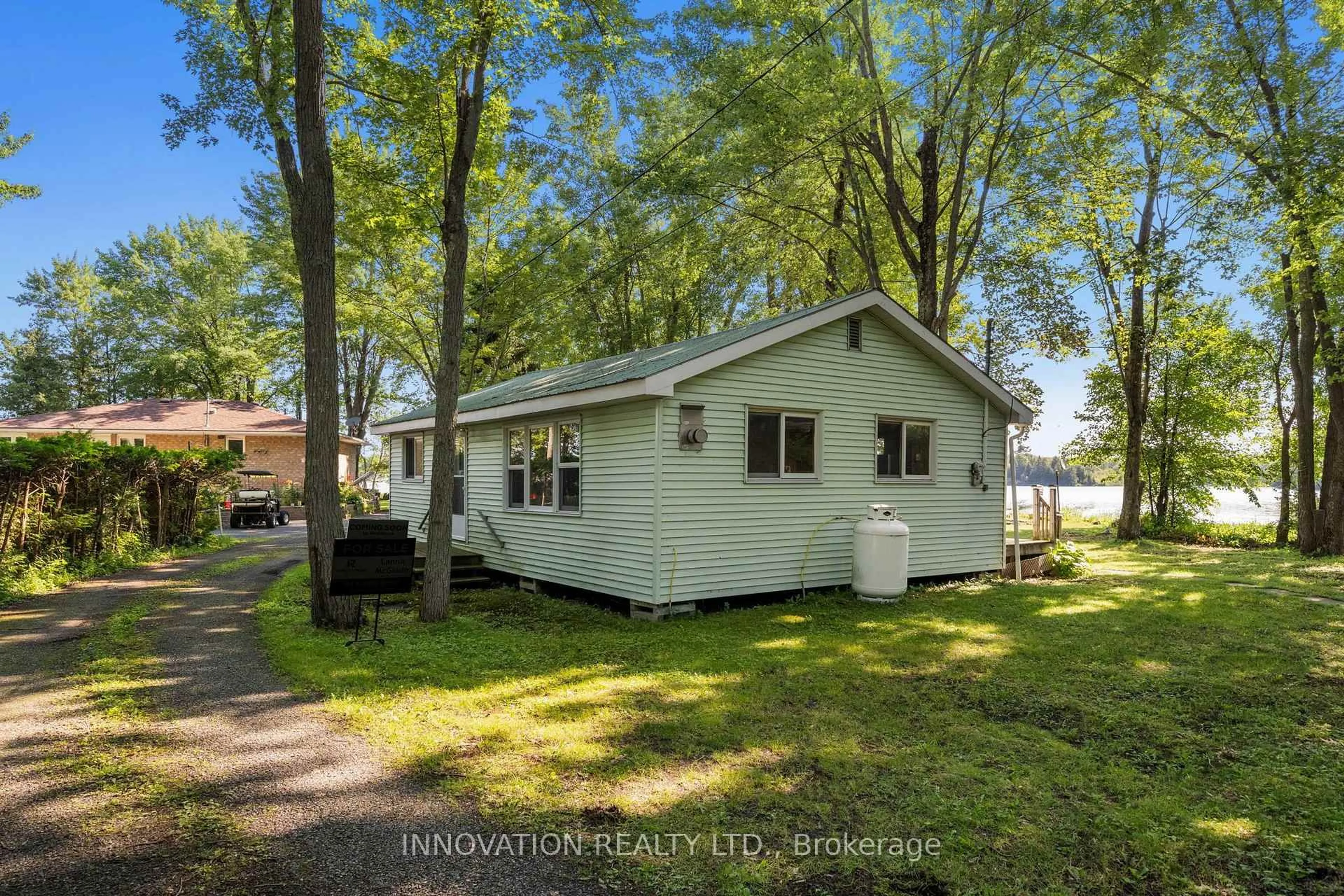 Unknown for 101 Machin Dr, Perth Ontario K7H 3C8