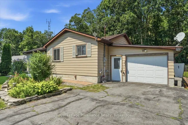 505 County Road 8, Napanee 3
