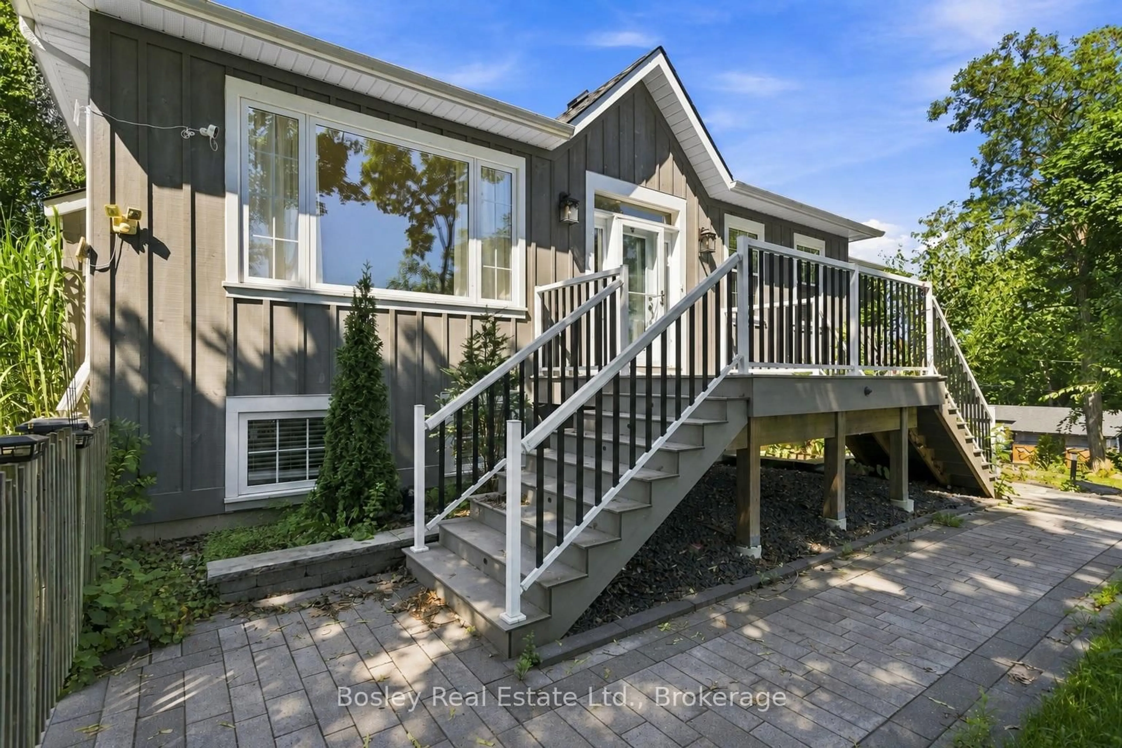 Unknown for 49 Sherbourne St, Port Hope Ontario L1A 1H3