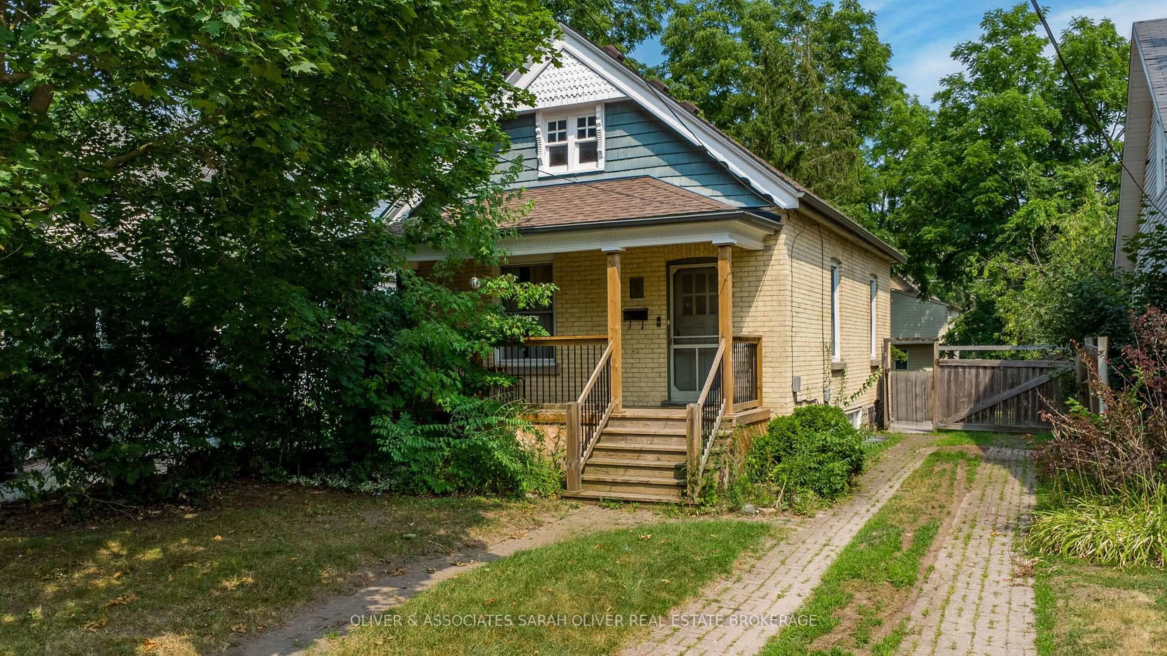 Unknown for 3 McDonald Ave, London North Ontario N6G 1A9