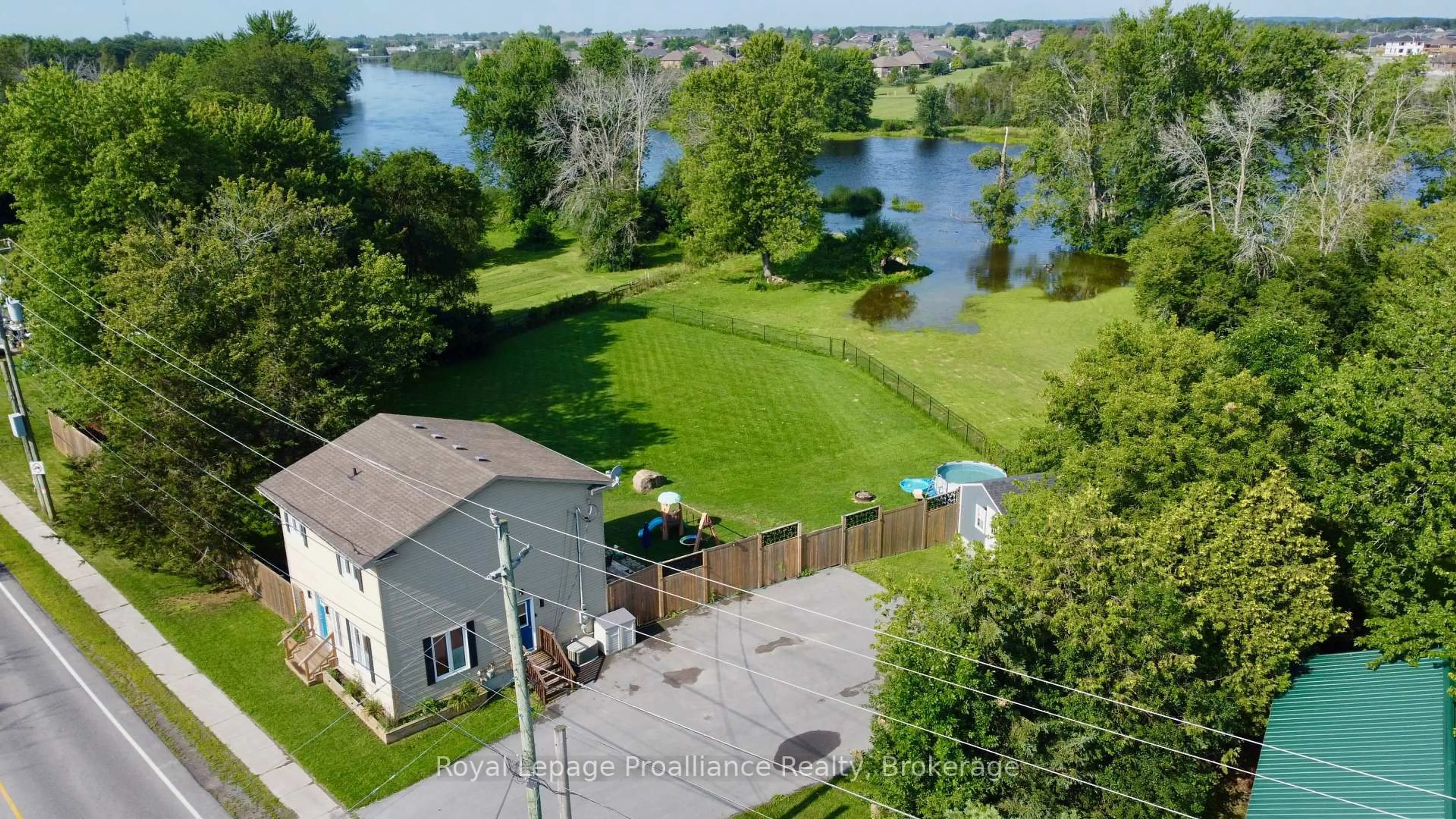 A pic from outside/outdoor area/front of a property/back of a property/a pic from drone, water/lake/river/ocean view for 465 Cannifton Rd, Belleville Ontario K8N 4Z6