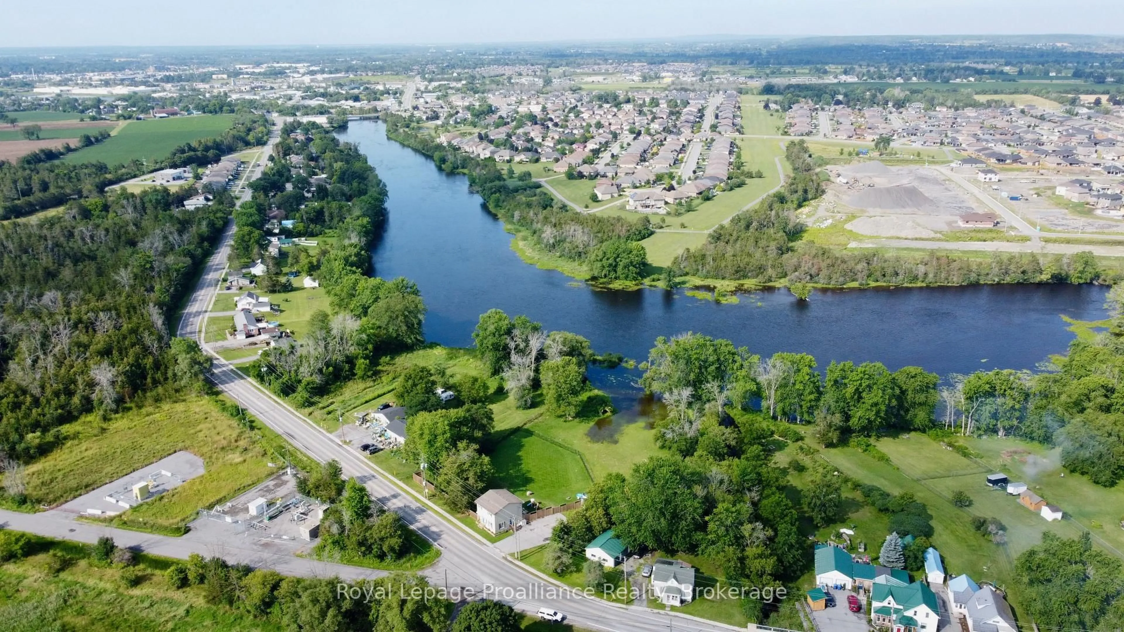 A pic from outside/outdoor area/front of a property/back of a property/a pic from drone, water/lake/river/ocean view for 465 Cannifton Rd, Belleville Ontario K8N 4Z6