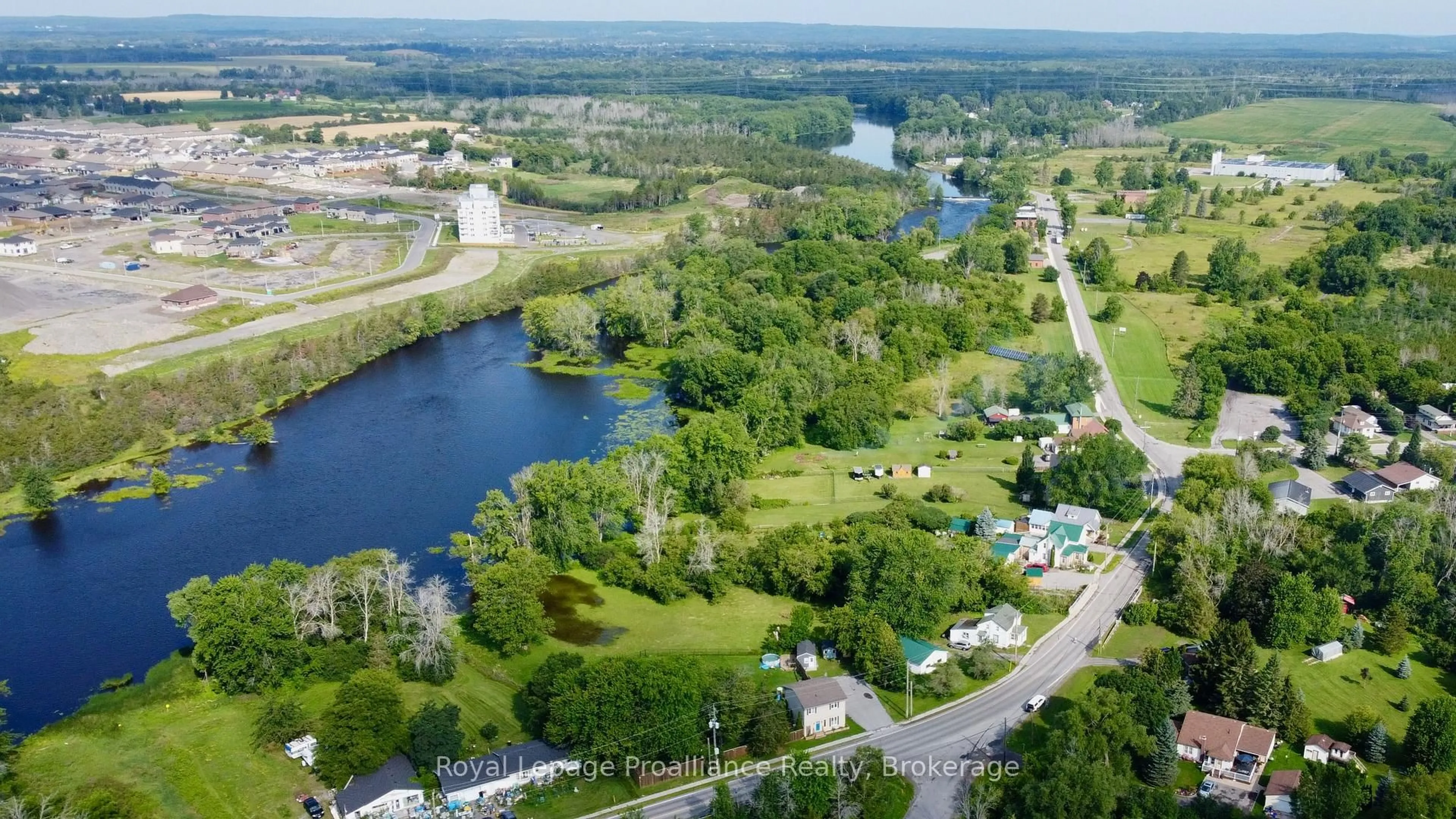 A pic from outside/outdoor area/front of a property/back of a property/a pic from drone, water/lake/river/ocean view for 465 Cannifton Rd, Belleville Ontario K8N 4Z6