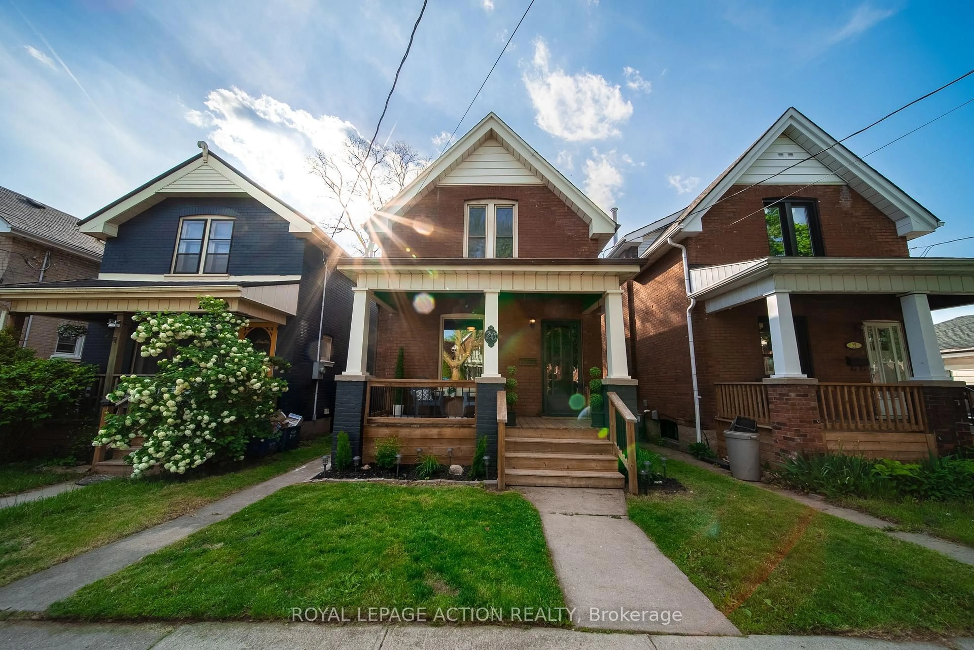 Home with brick exterior material, street for 20 Wells Ave, Brantford Ontario N3R 4J2