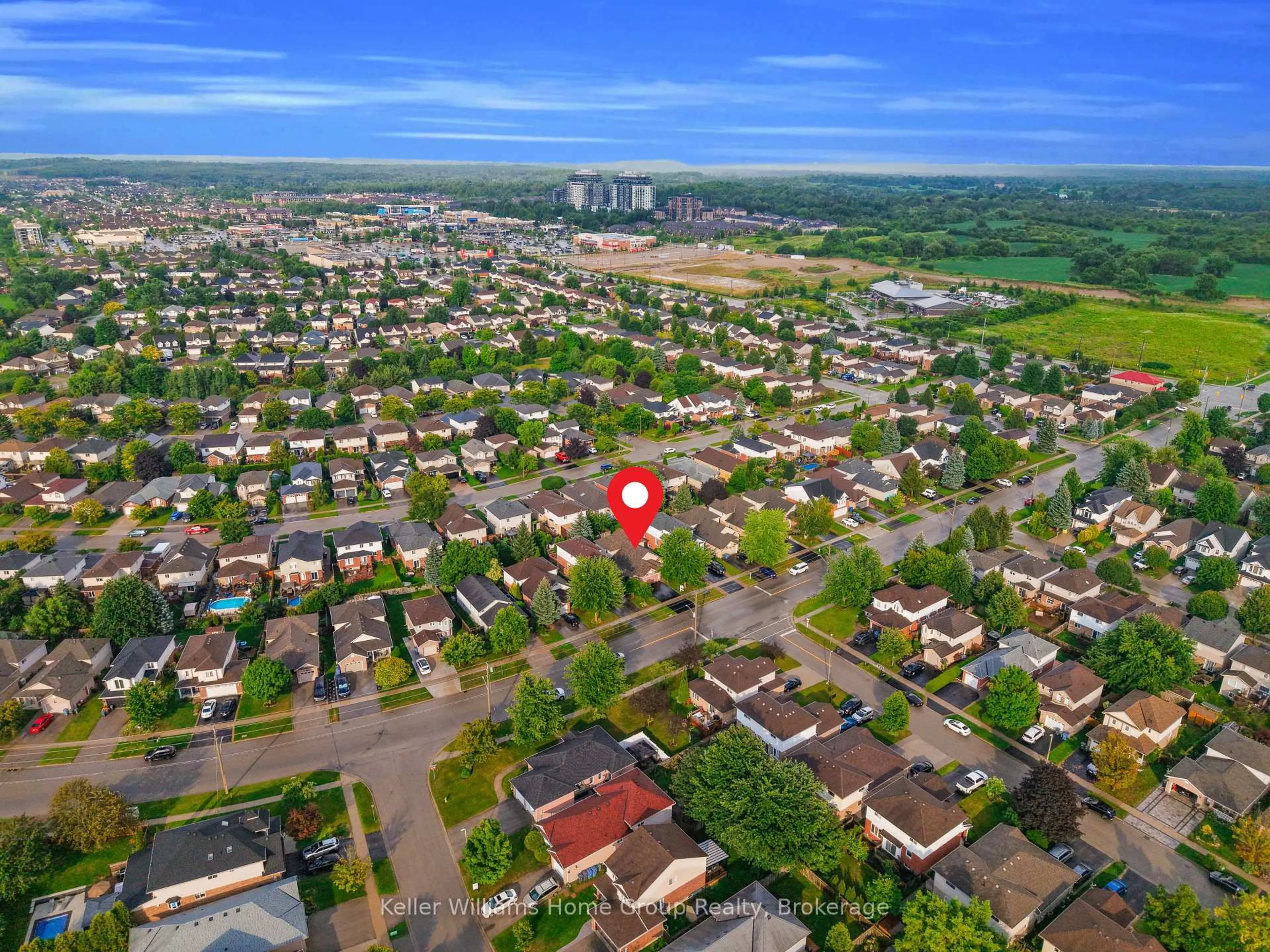 A pic from outside/outdoor area/front of a property/back of a property/a pic from drone, street for 148 Clairfields Dr, Guelph Ontario N1G 5A3