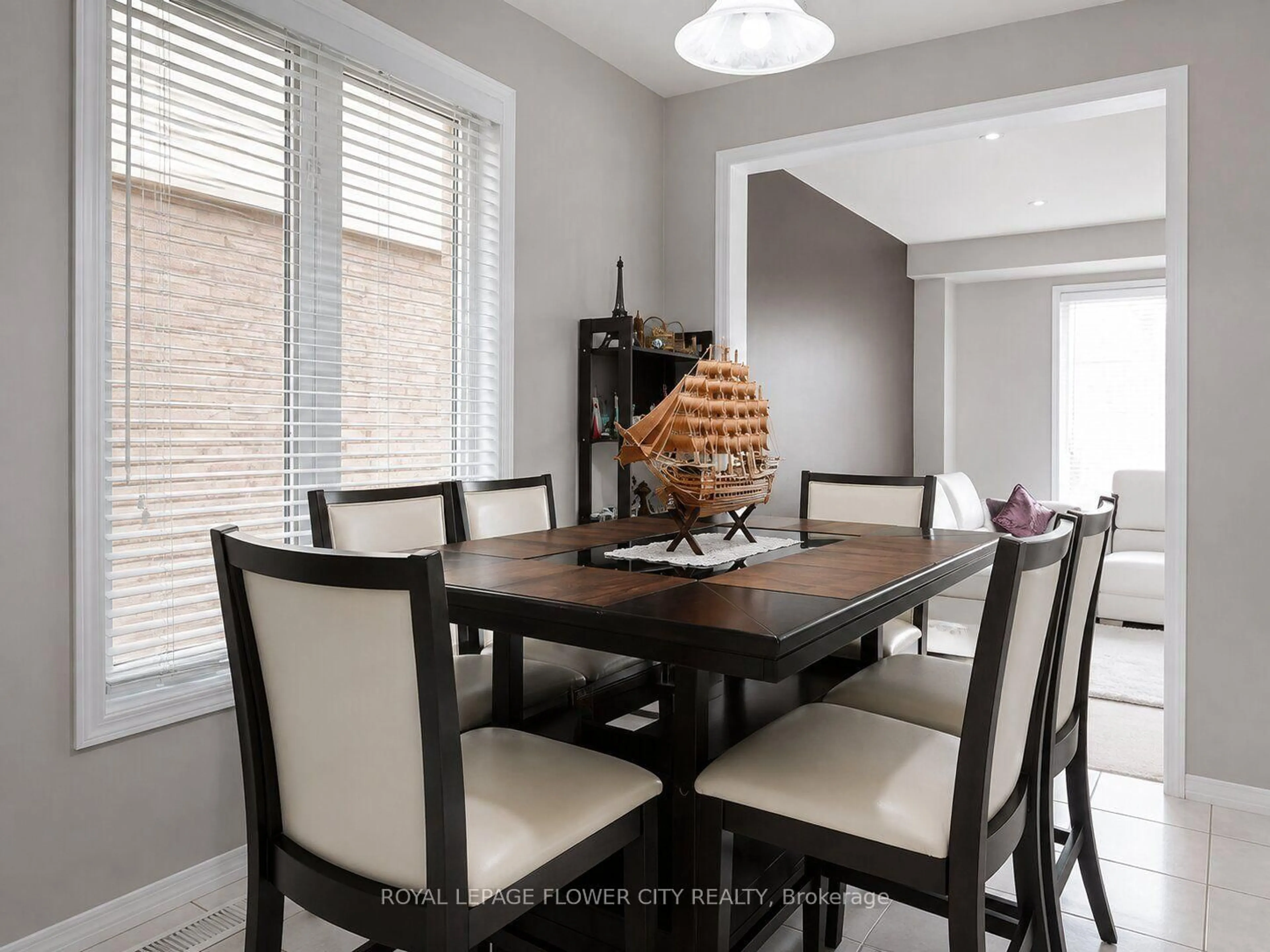 Dining room, unknown for 7843 Butternut Blvd, Niagara Falls Ontario L2H 0N3