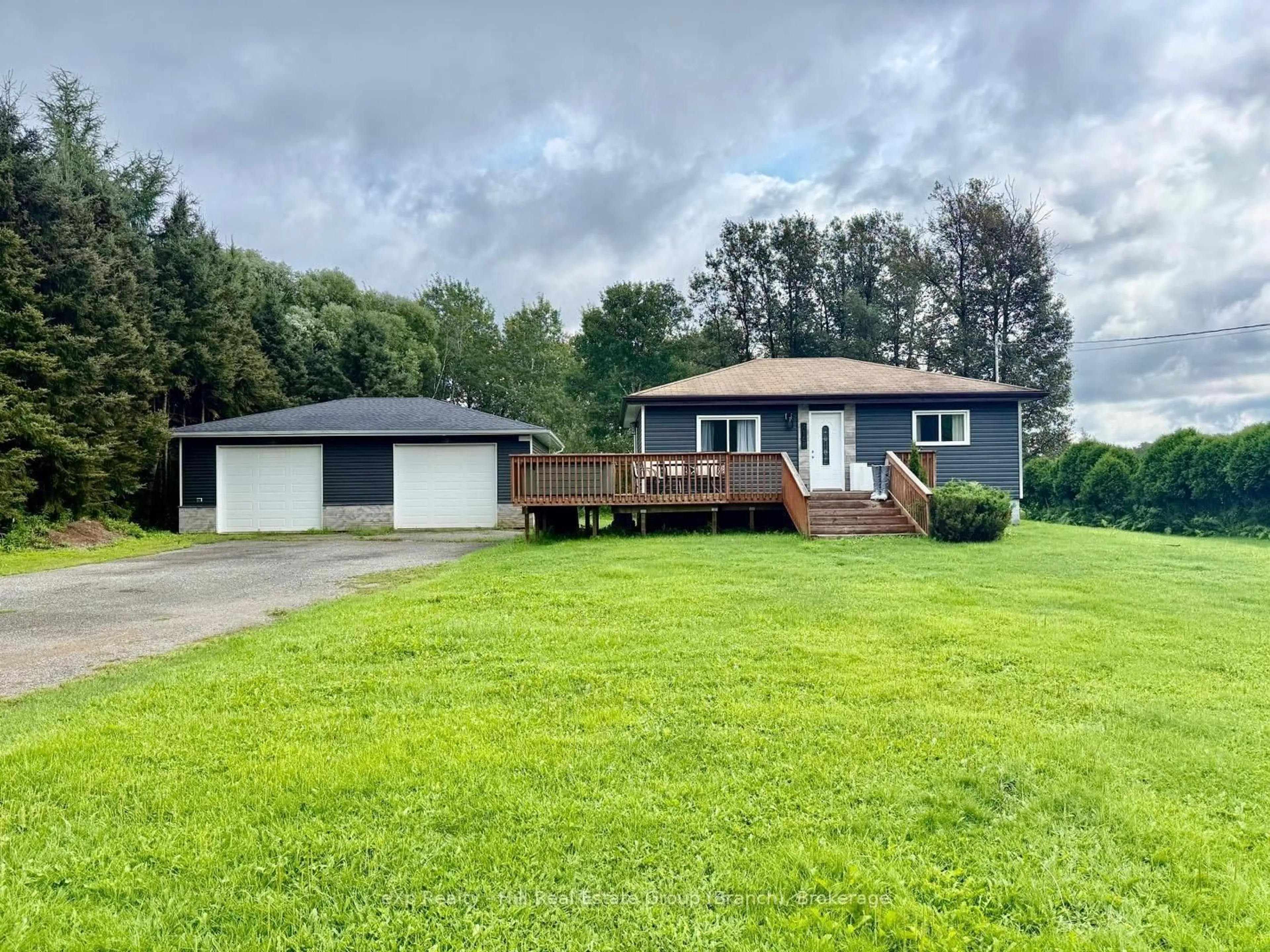 A pic from outside/outdoor area/front of a property/back of a property/a pic from drone, water/lake/river/ocean view for 4168 Vanguard Ave, Thunder Bay Ontario P7K 1C9