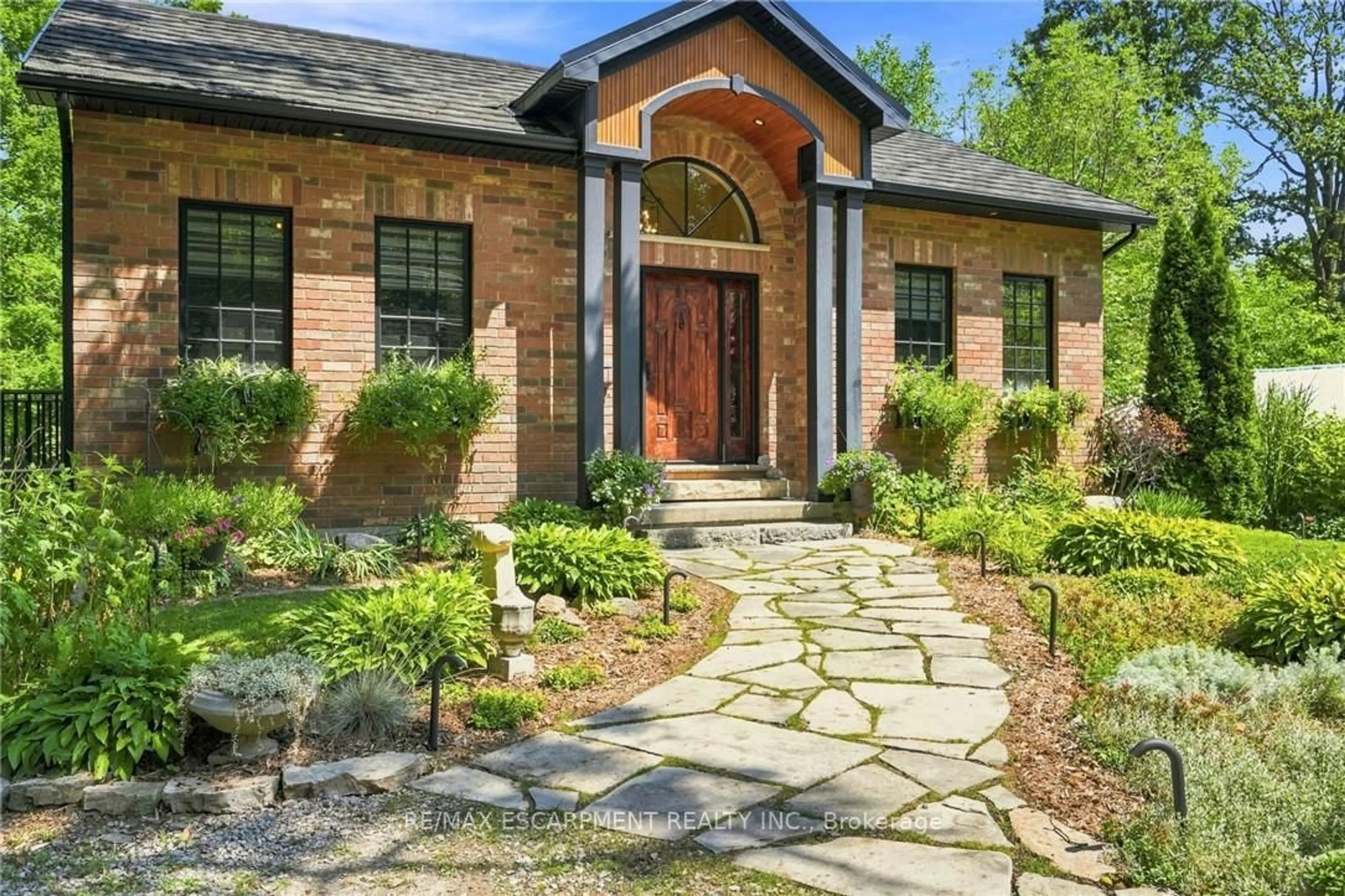 Home with brick exterior material, street for 376 Moxley Rd, Hamilton Ontario L9H 5L5