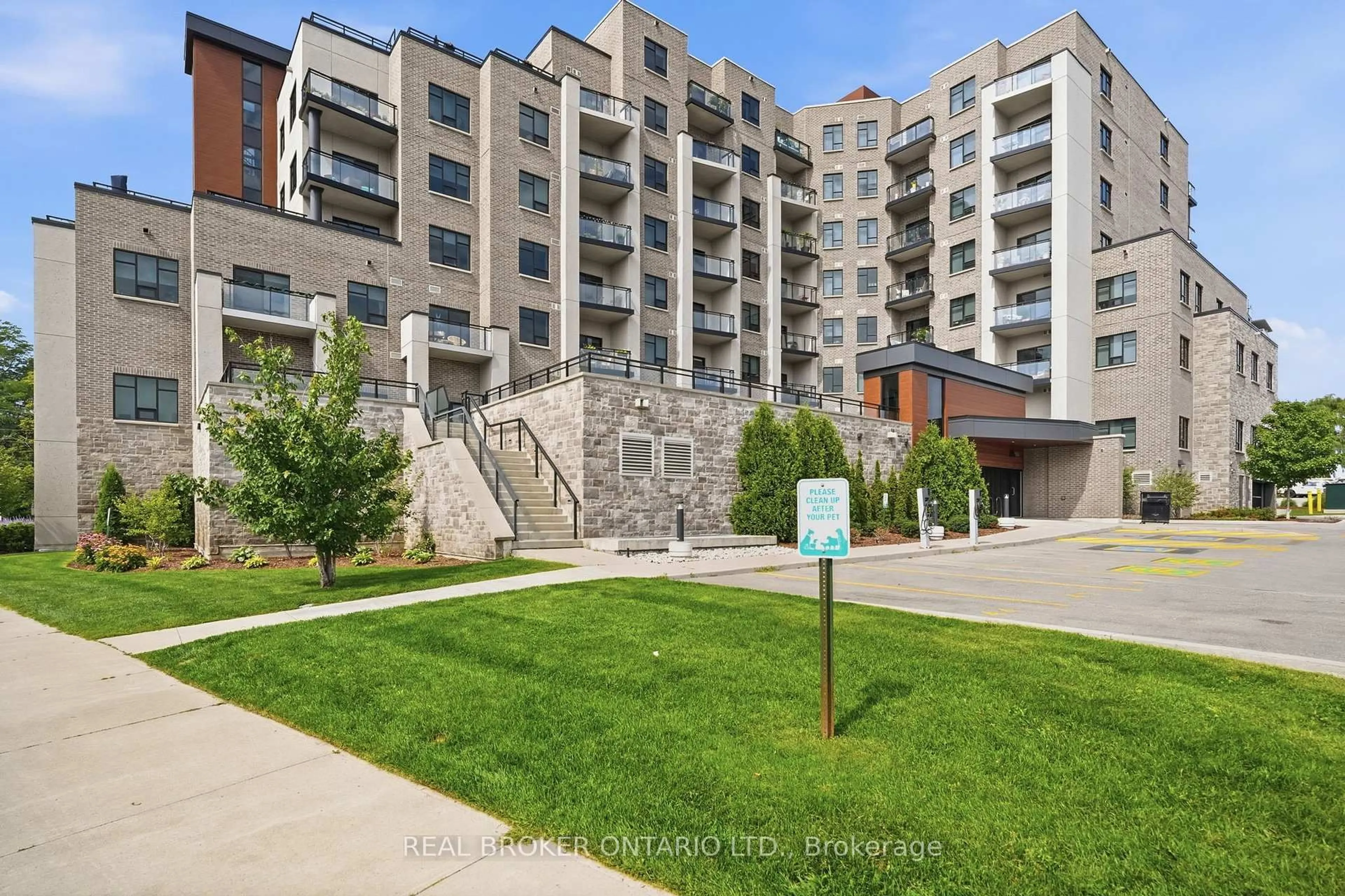 Unknown for 30 Hamilton St #101, Hamilton Ontario L8B 1V8